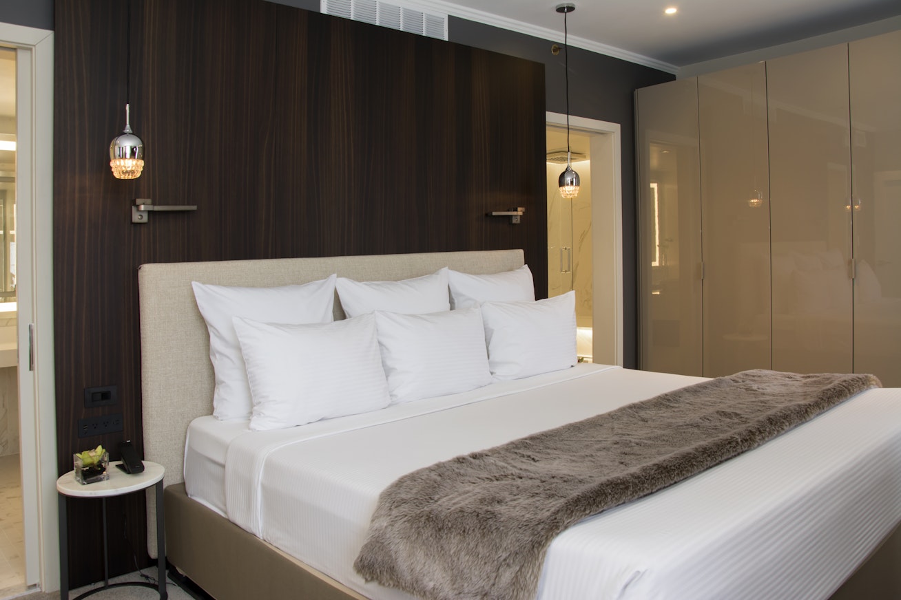 The Benson Portland, Curio Collection by Hilton