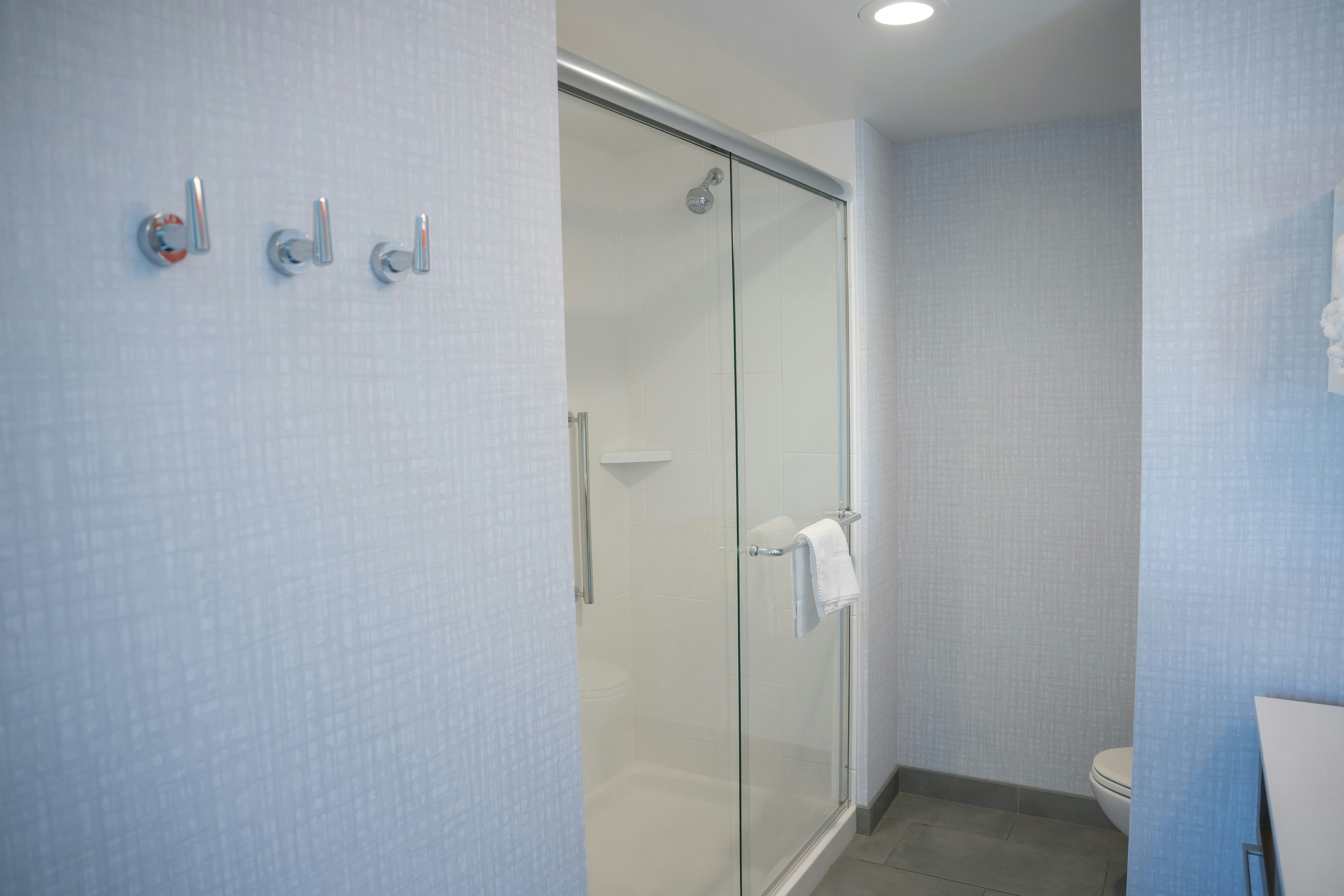 Hampton Inn & Suites Erie/Bayfront