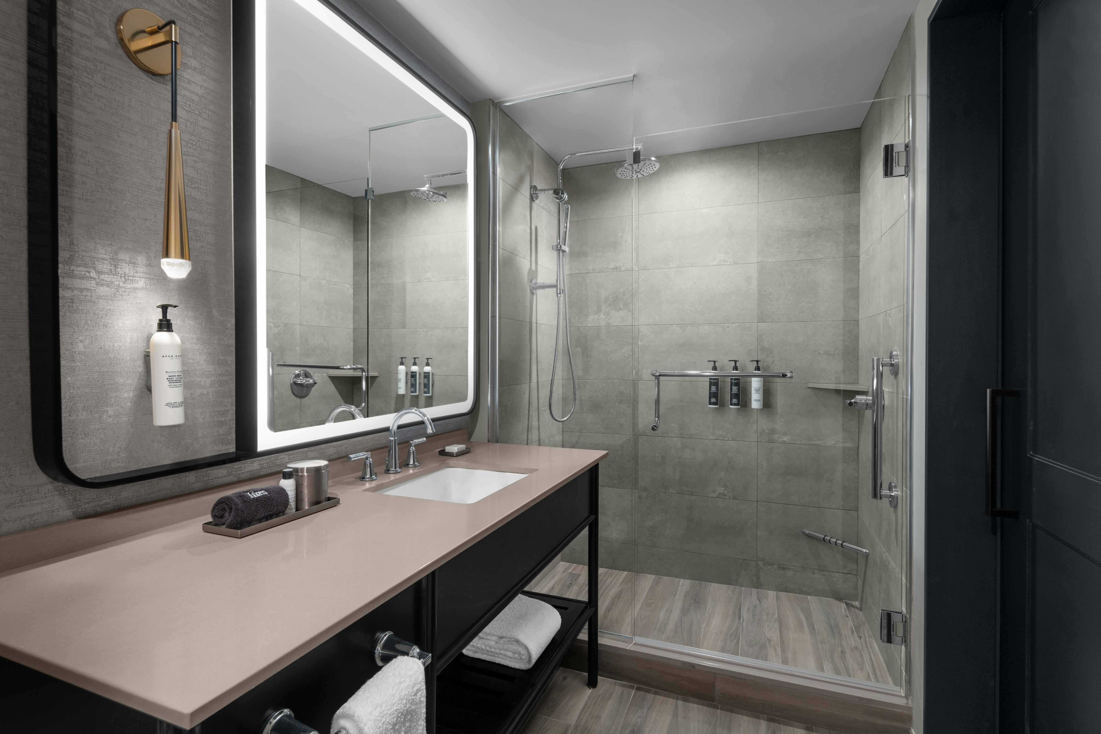 Hotel Fraye Nashville, Curio Collection by Hilton
