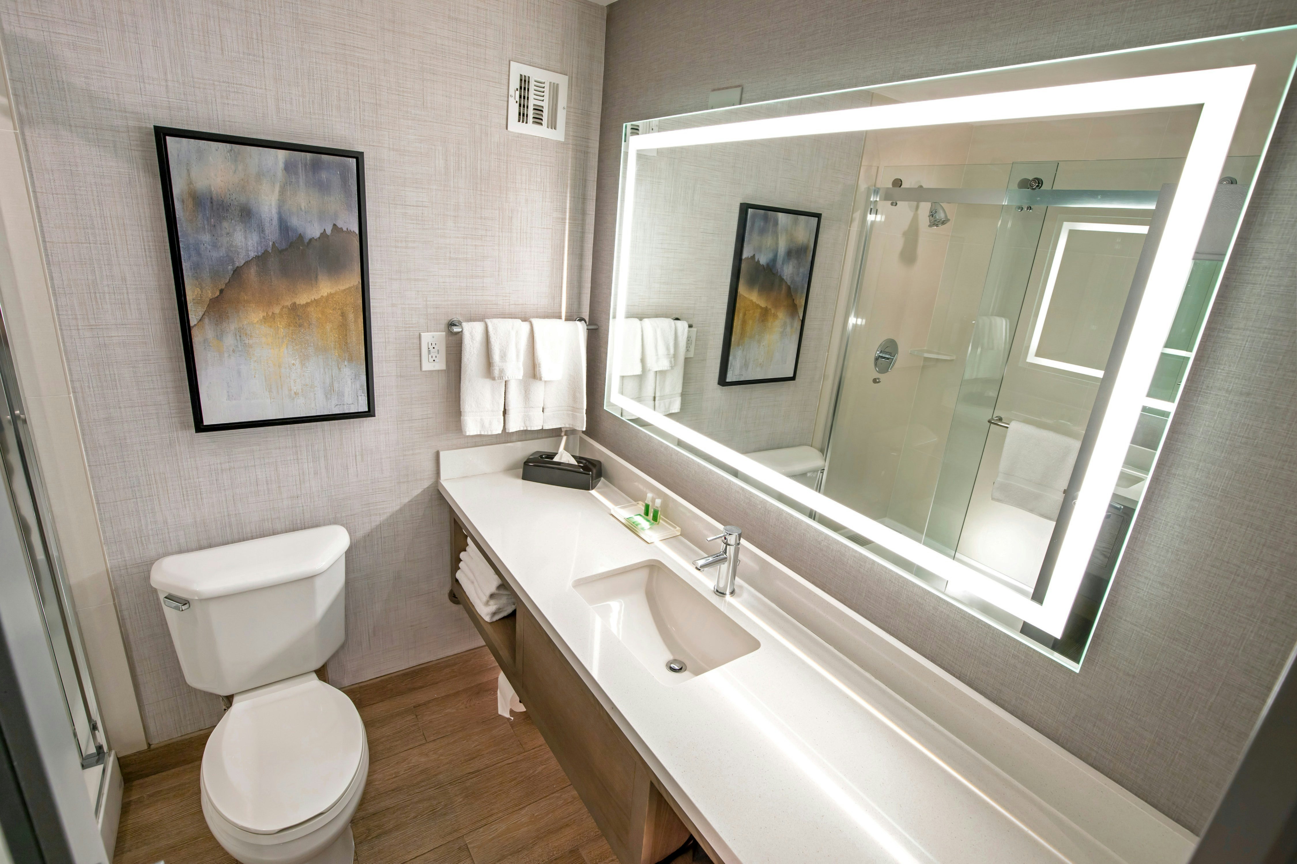 DoubleTree by Hilton Buena Park