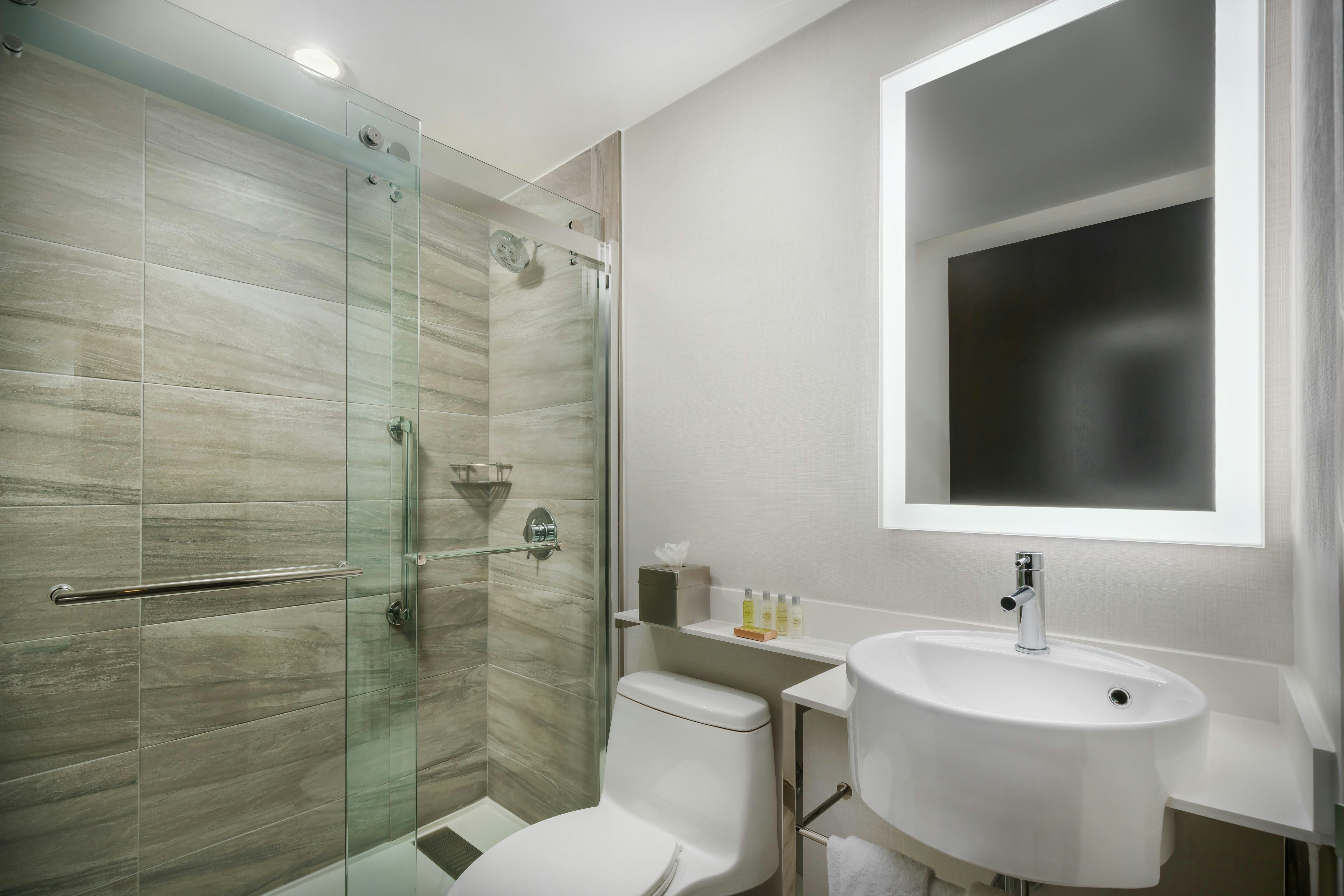 DoubleTree By Hilton New York Times Square South