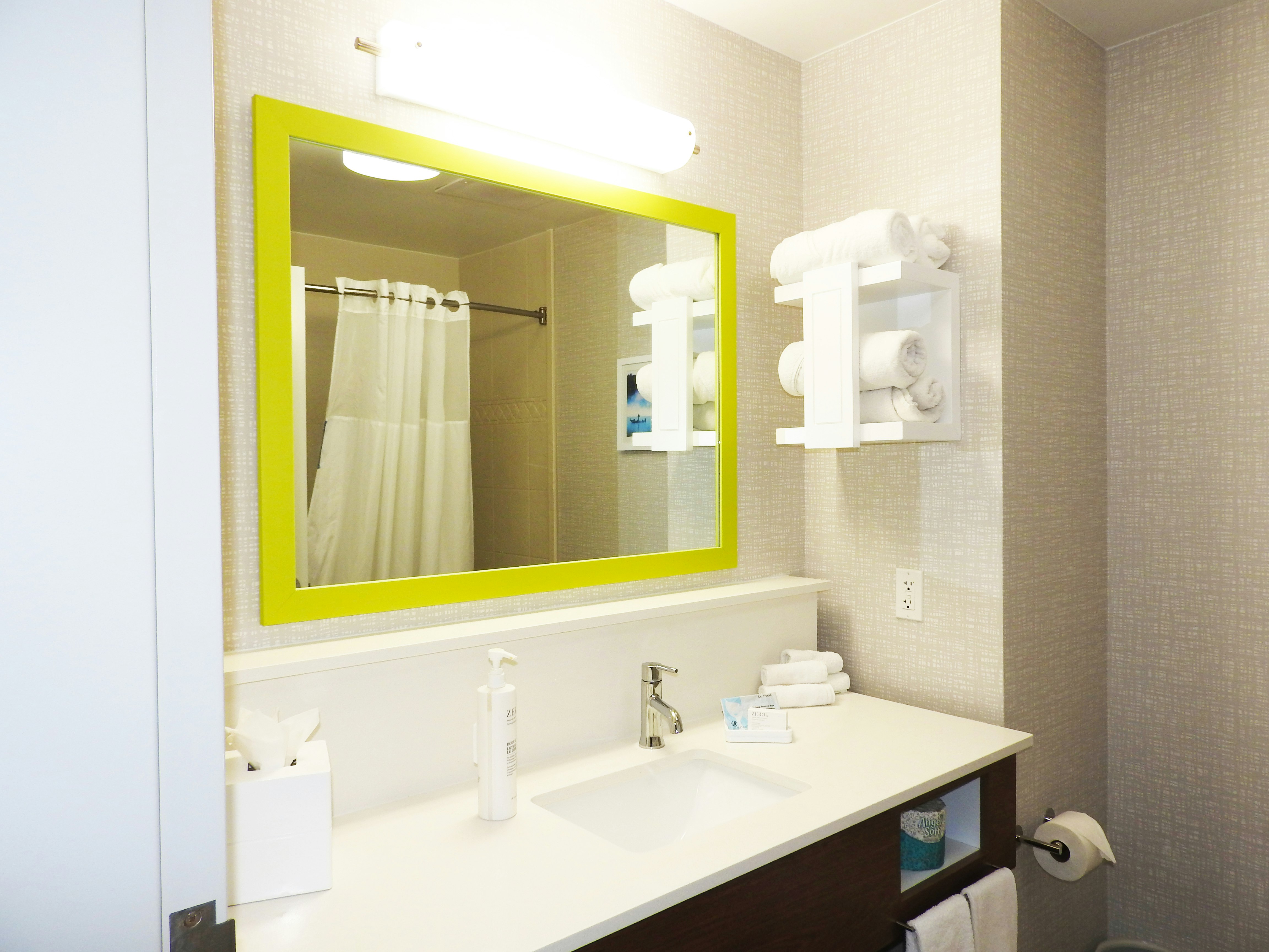 Hampton Inn & Suites Flowery Branch Lake Lanier