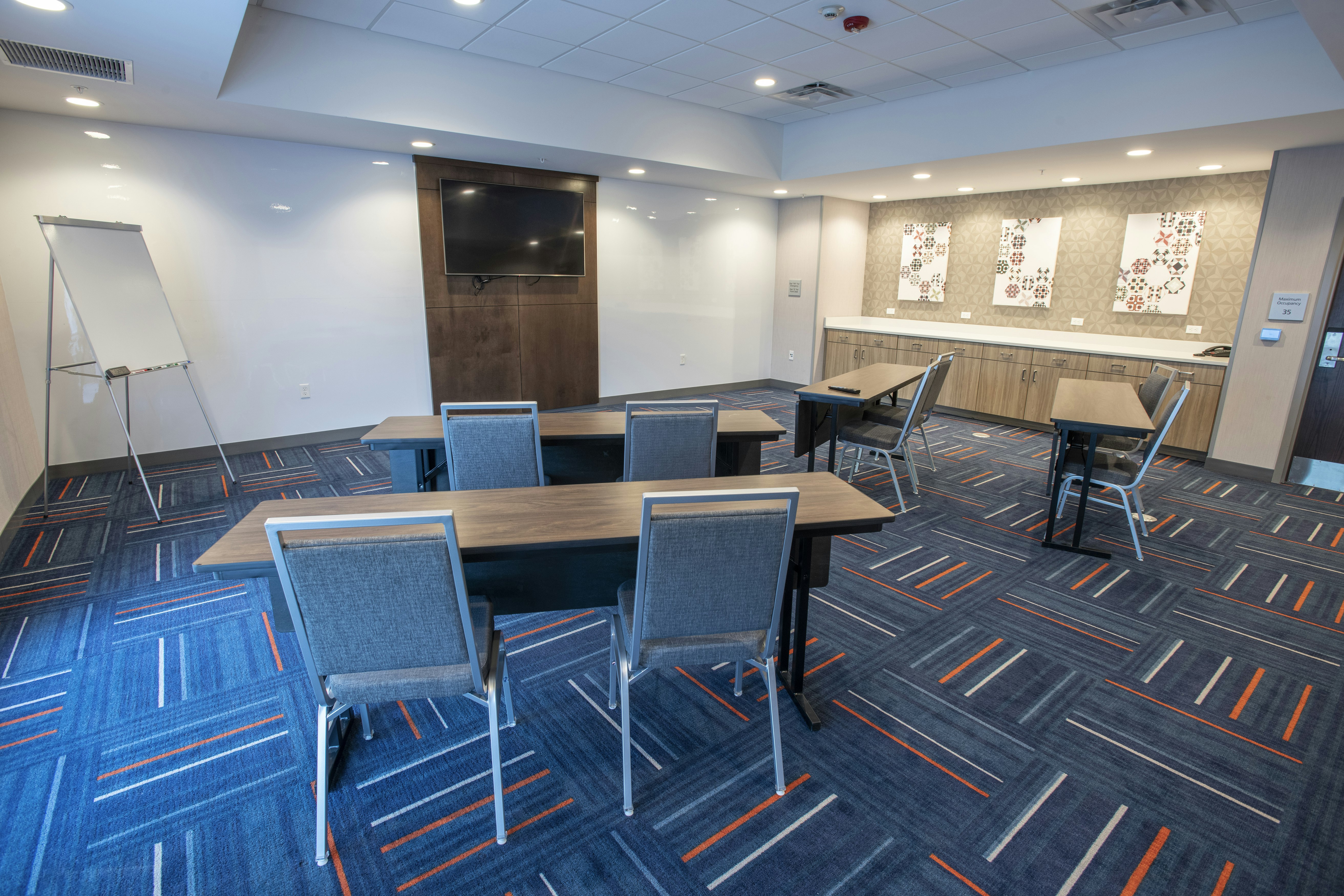 Hampton Inn by Hilton Richwood Cincinnati South