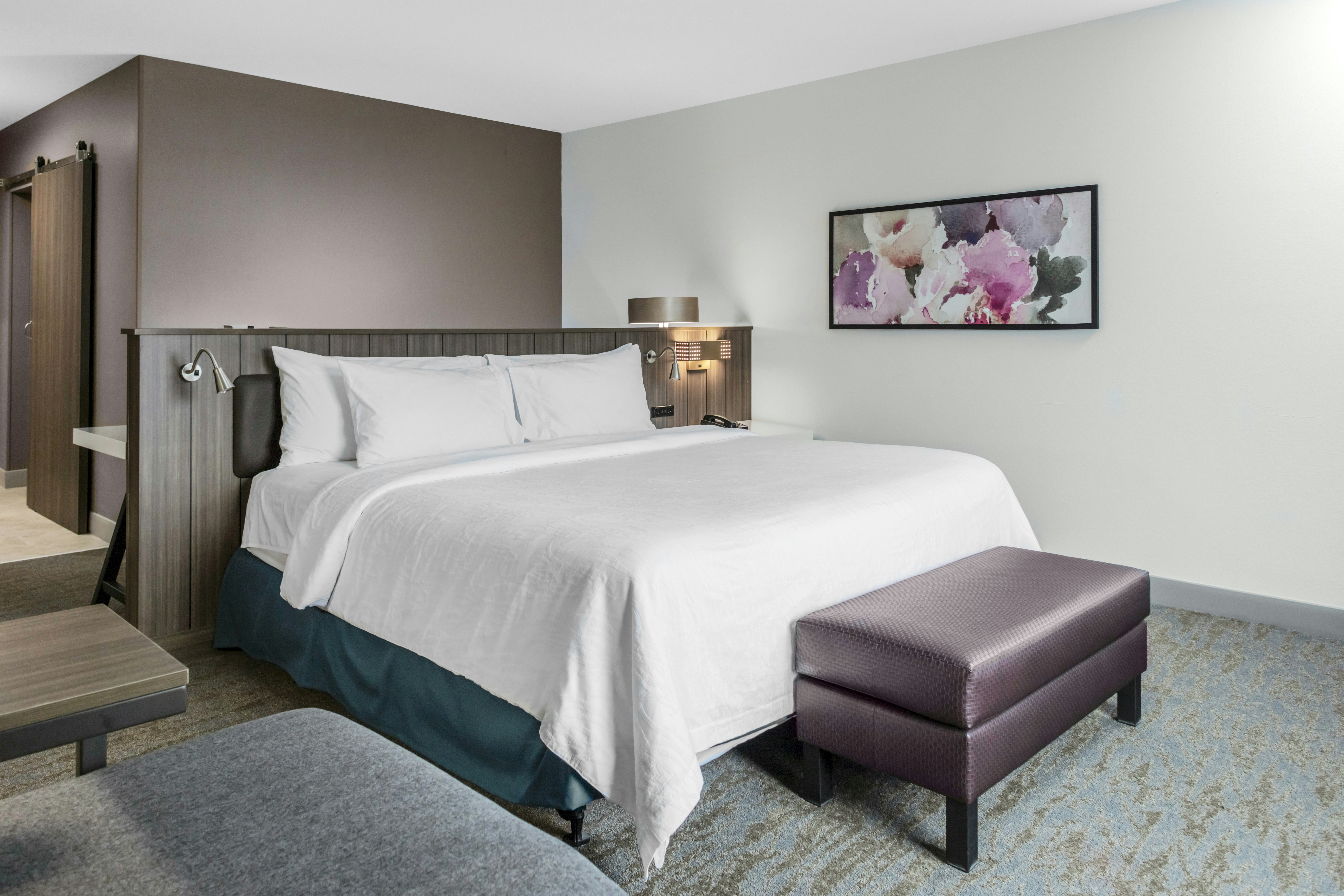 1 KING BED