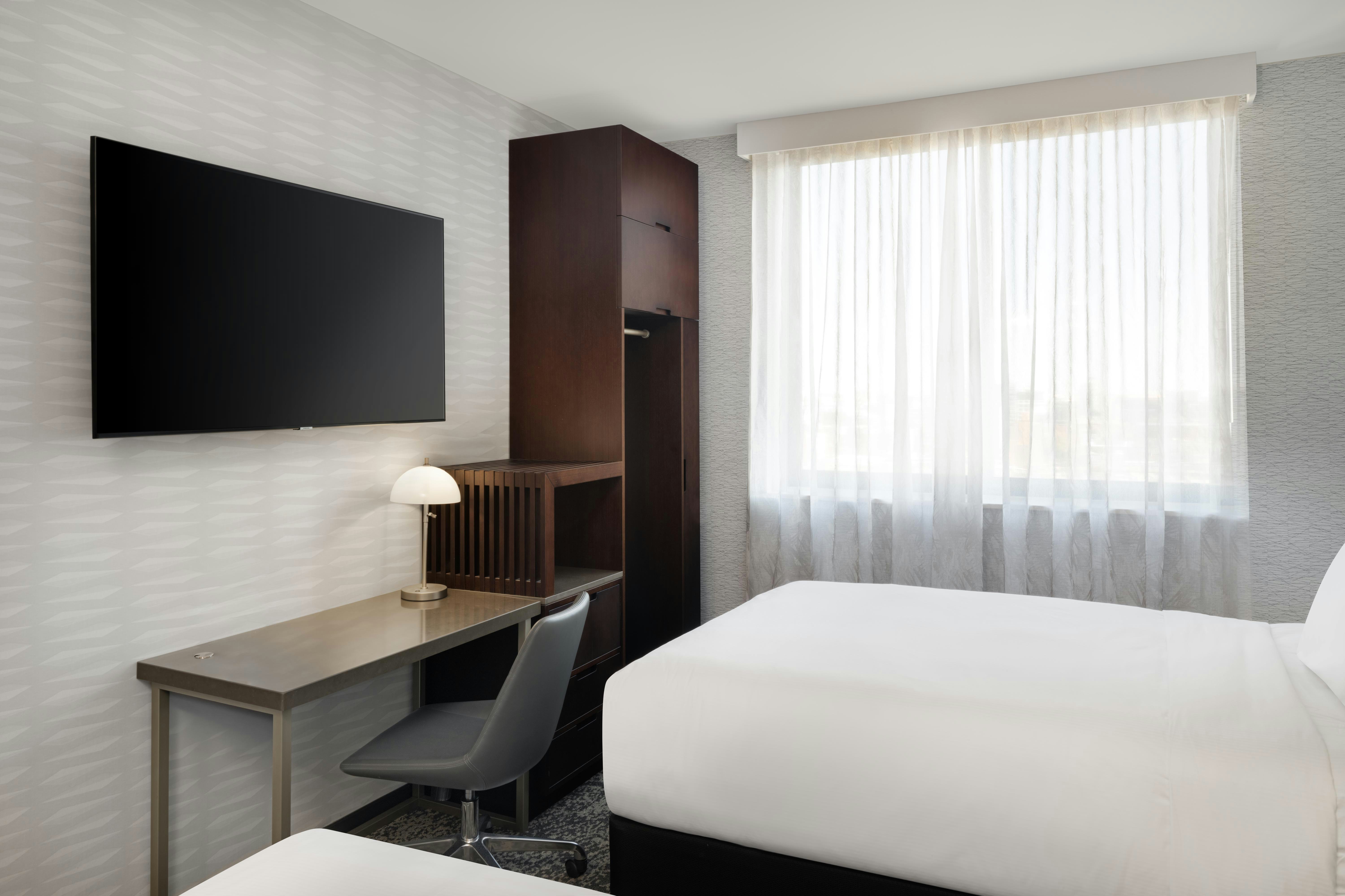 DoubleTree by Hilton Long Island City New York