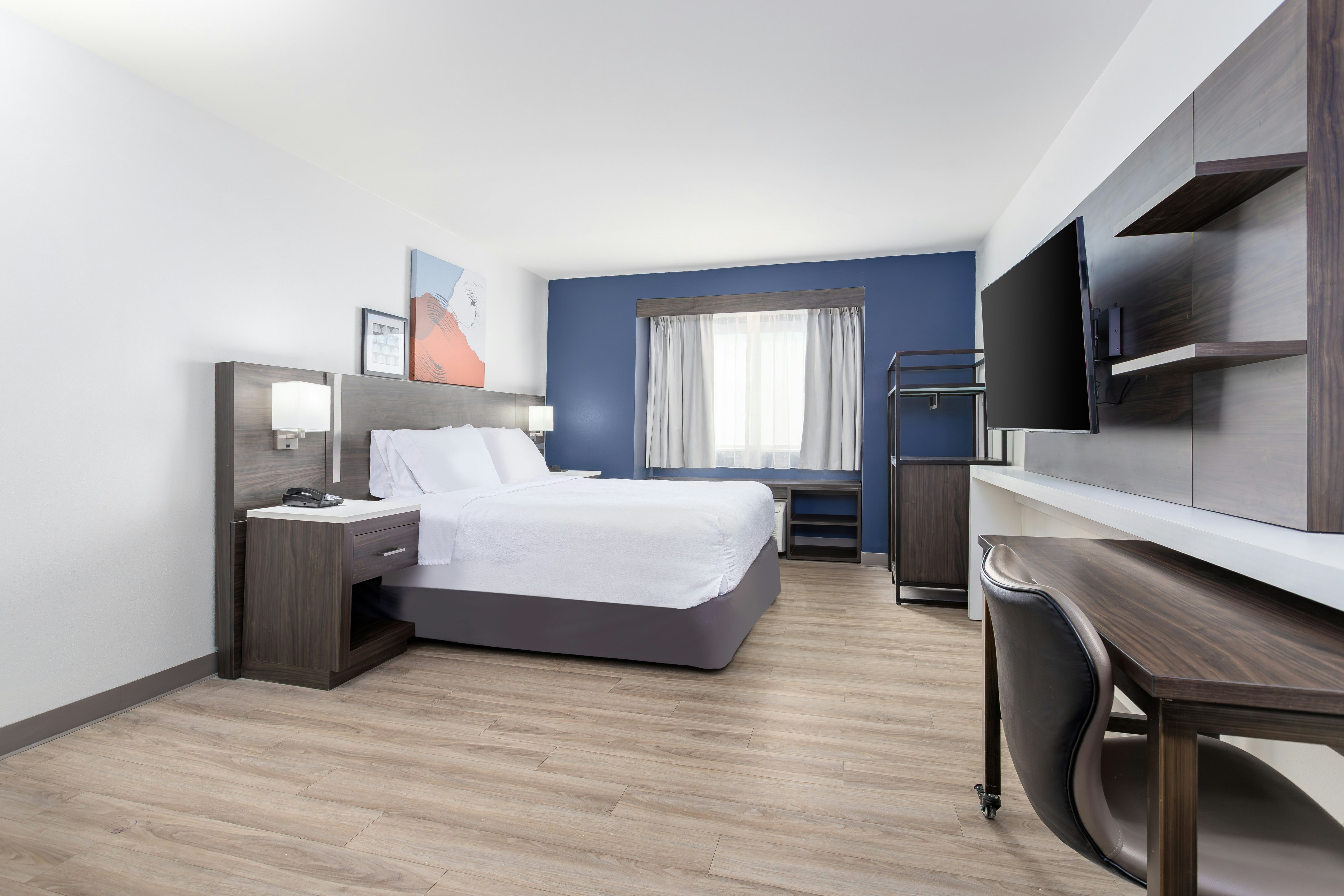 Spark by Hilton Clarion