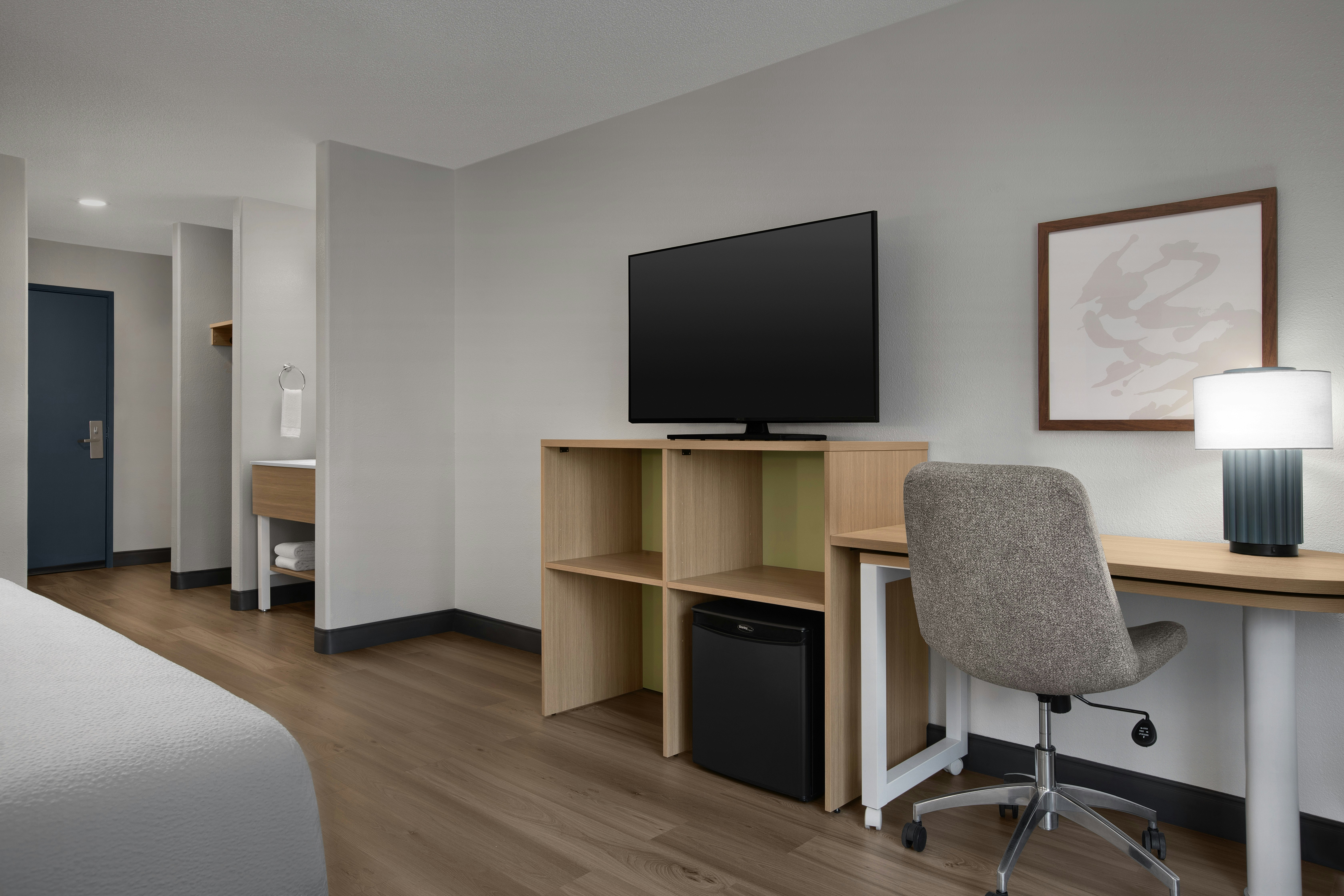 Spark by Hilton Lakewood Denver Southwest