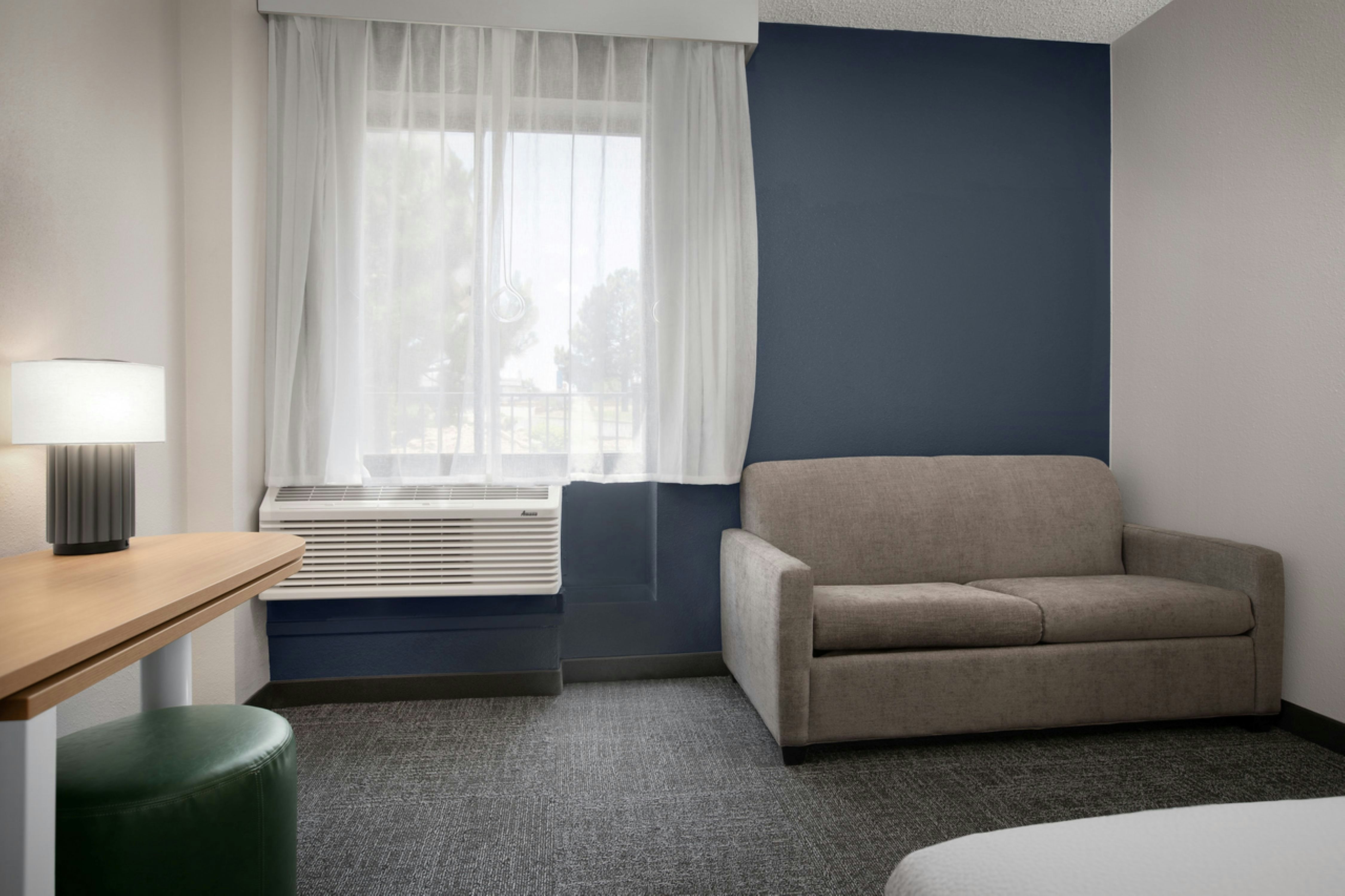 Spark by Hilton Lakewood Denver Southwest