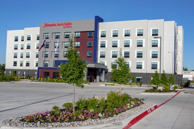 Hampton Inn & Suites by Hilton Irving Hwy 183