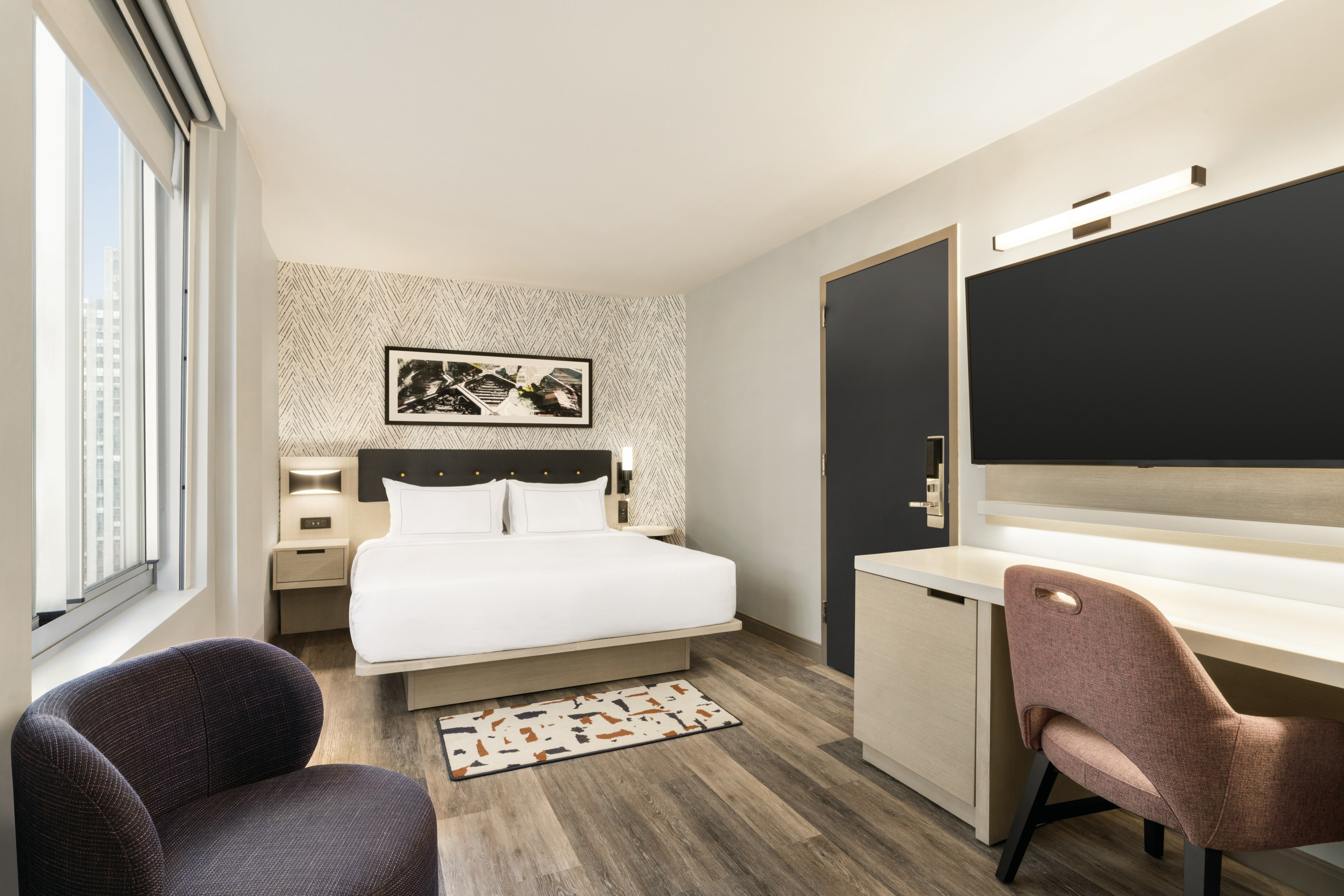 1 KING BED