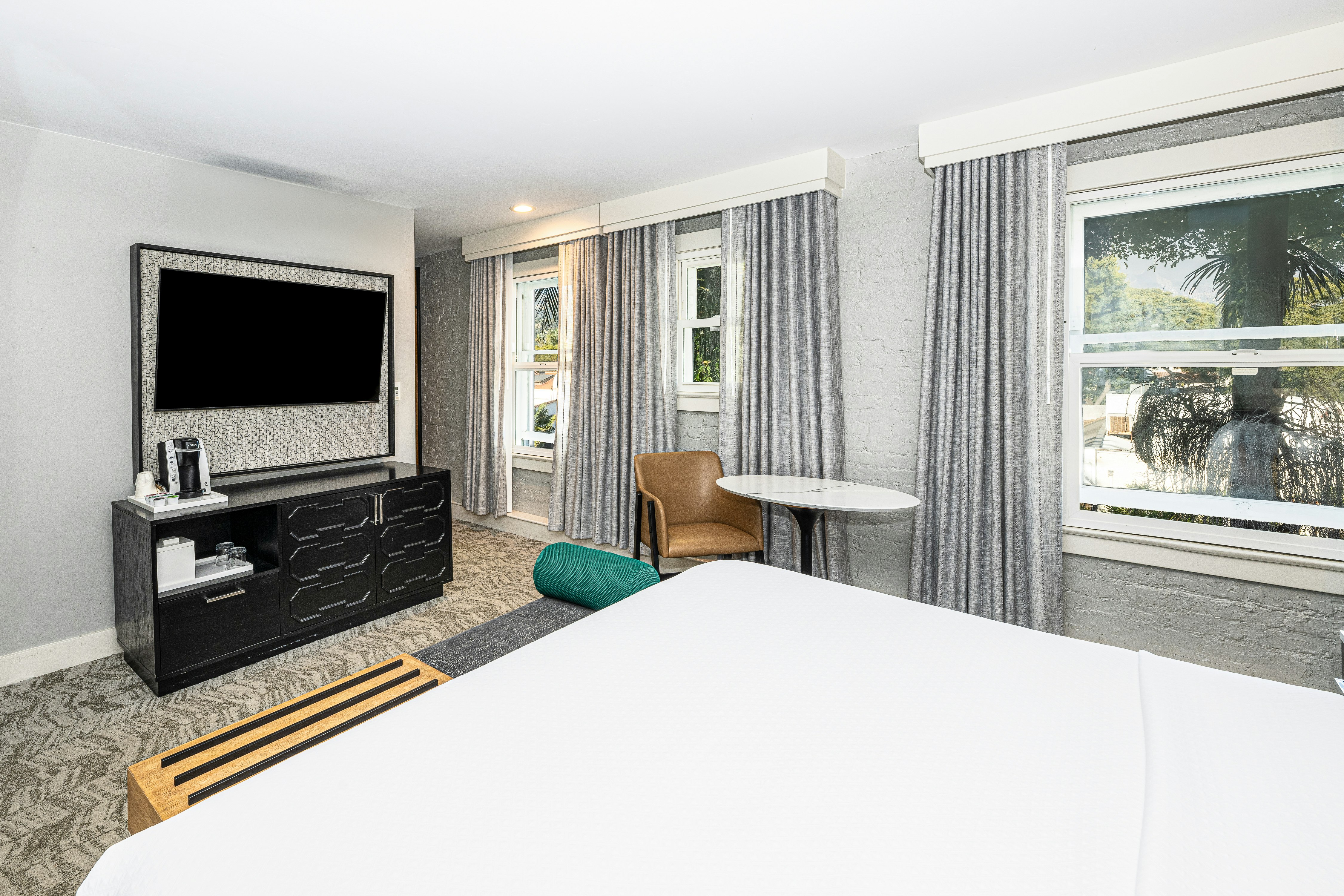 Hotel Virginia Santa Barbara, Tapestry Collection by Hilton