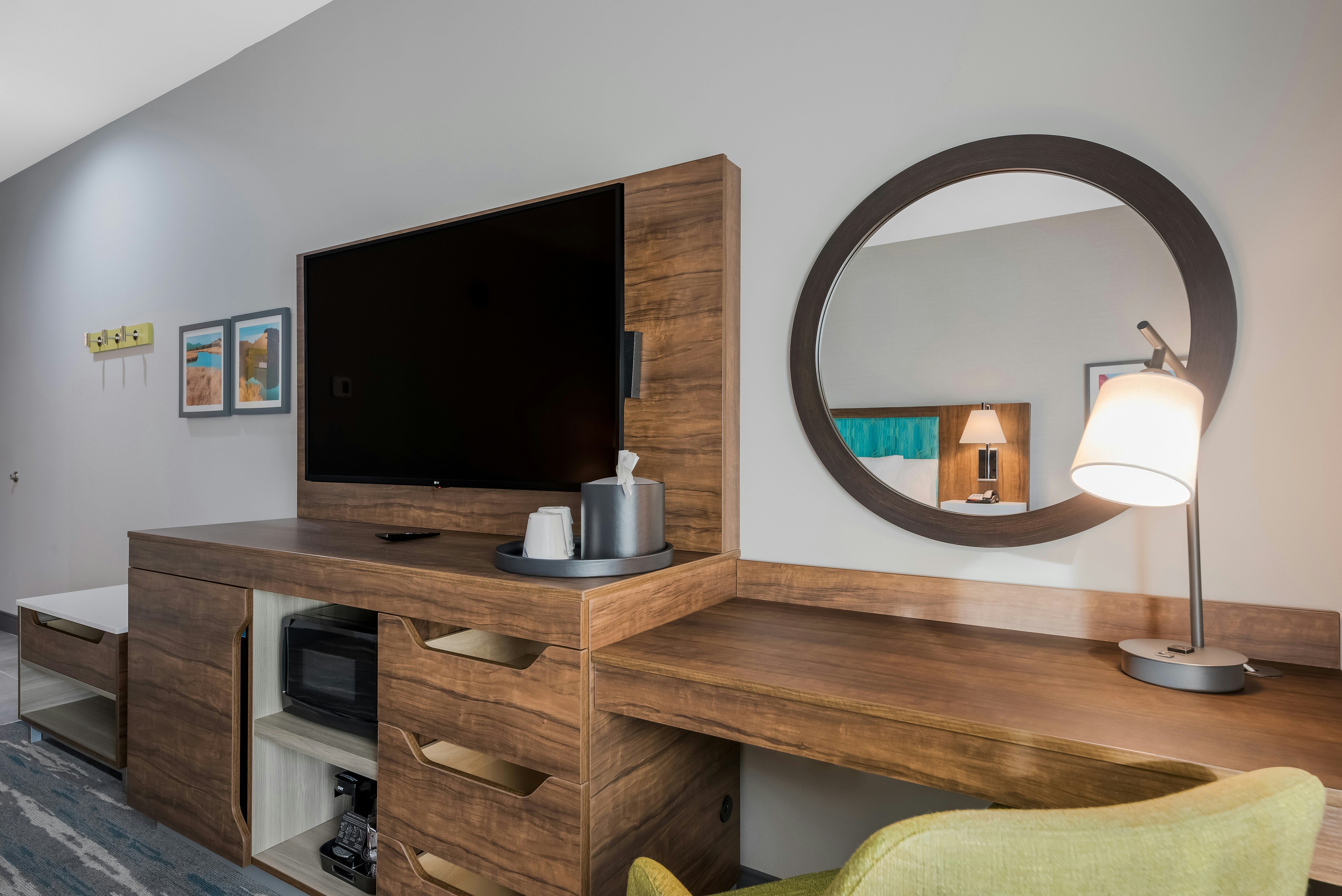 Hampton Inn by Hilton Williams