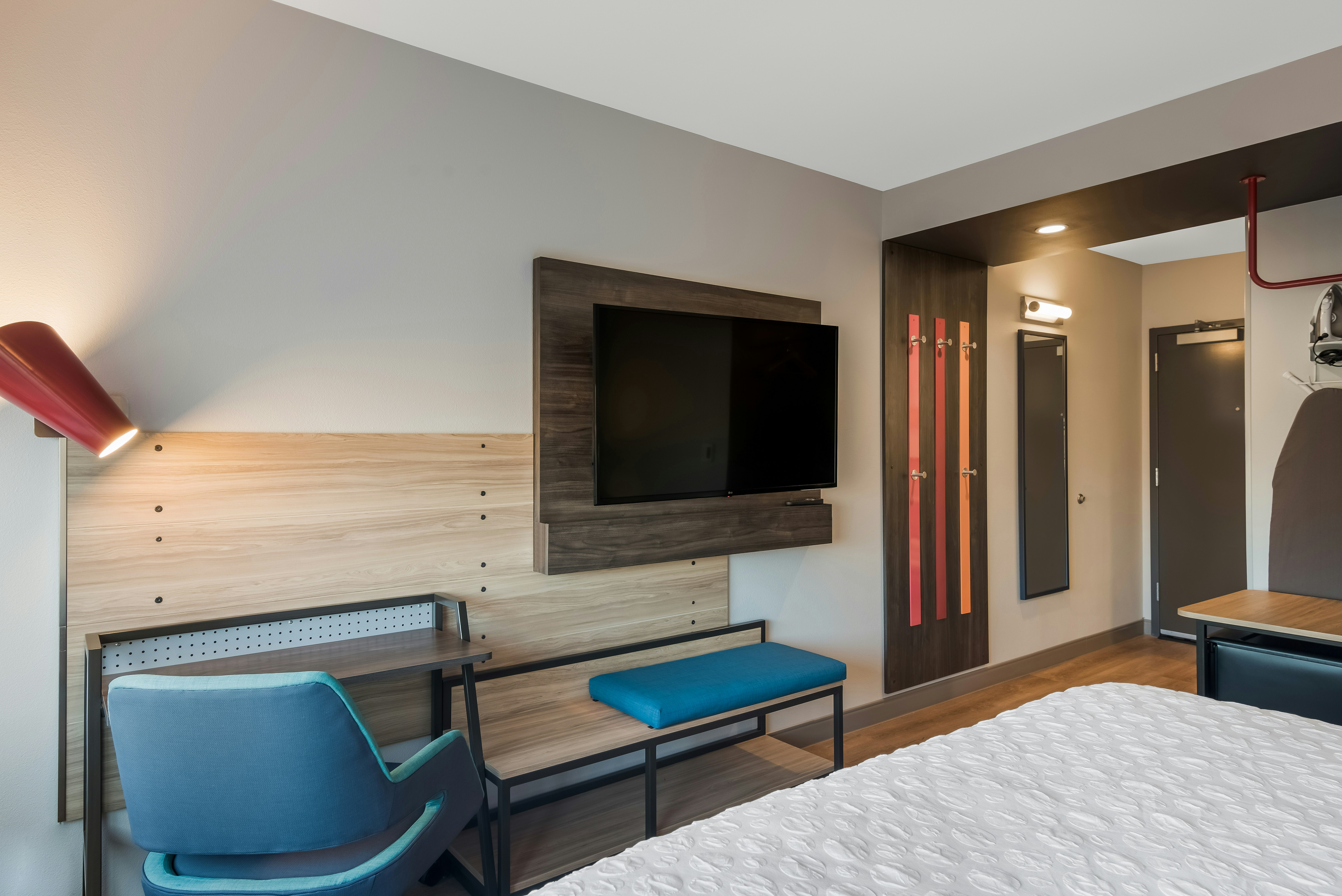 Tru by Hilton Greensboro