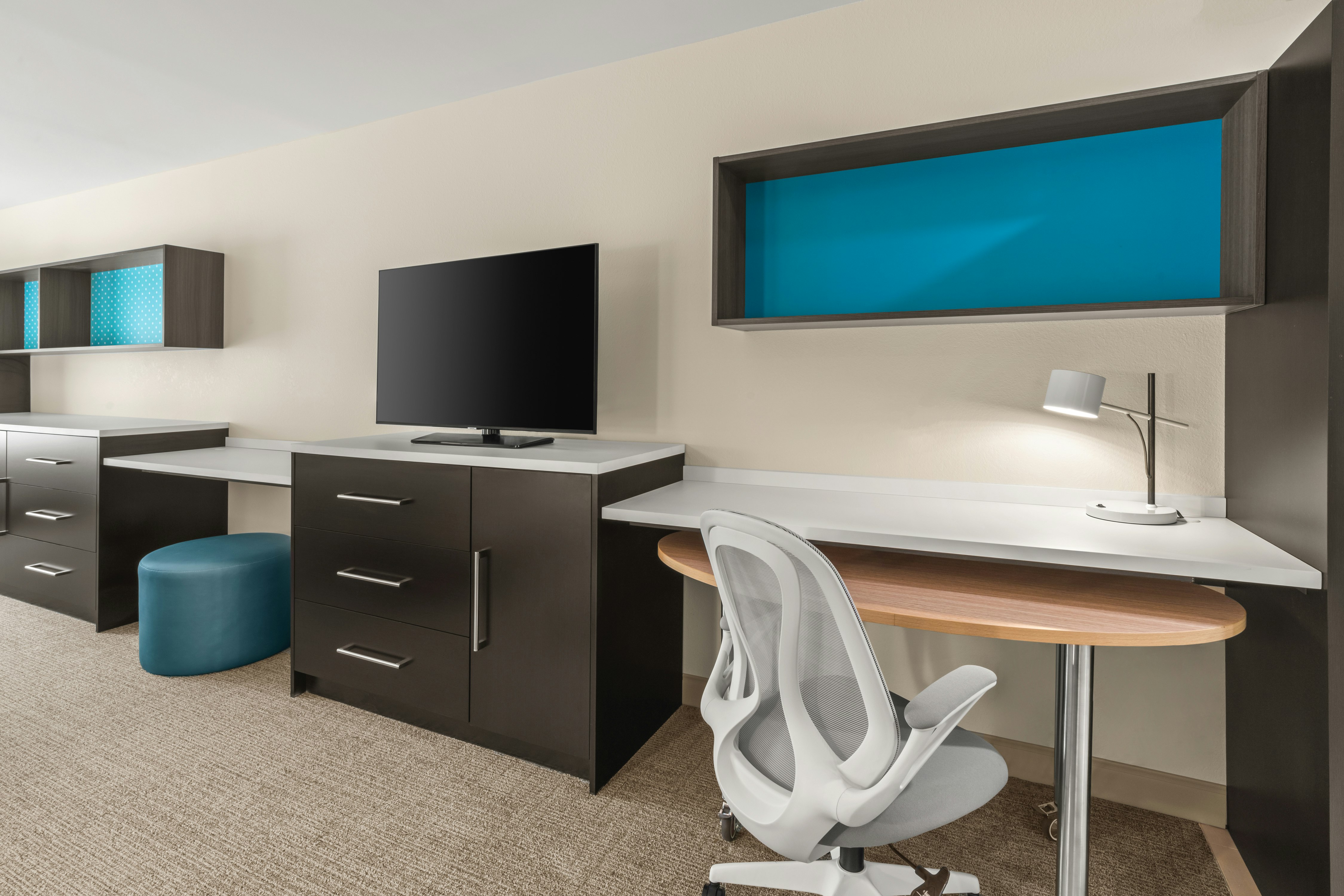 2 QN BEDS STUDIO NS