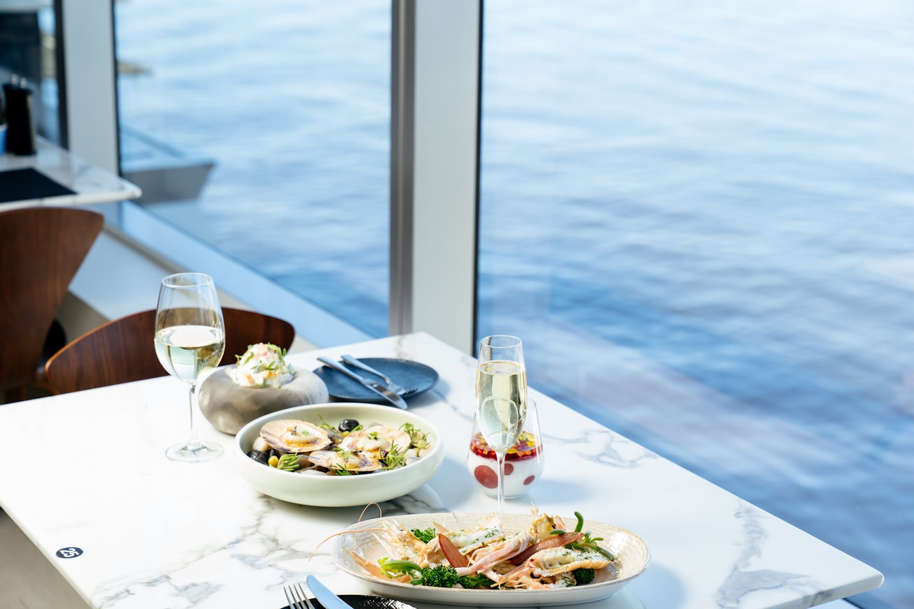 DoubleTree by Hilton Perth Waterfront