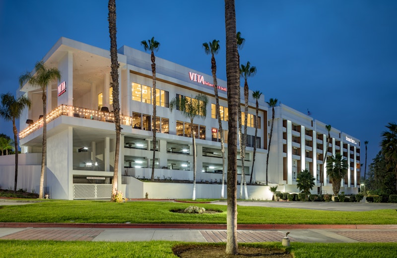 DoubleTree by Hilton Pomona