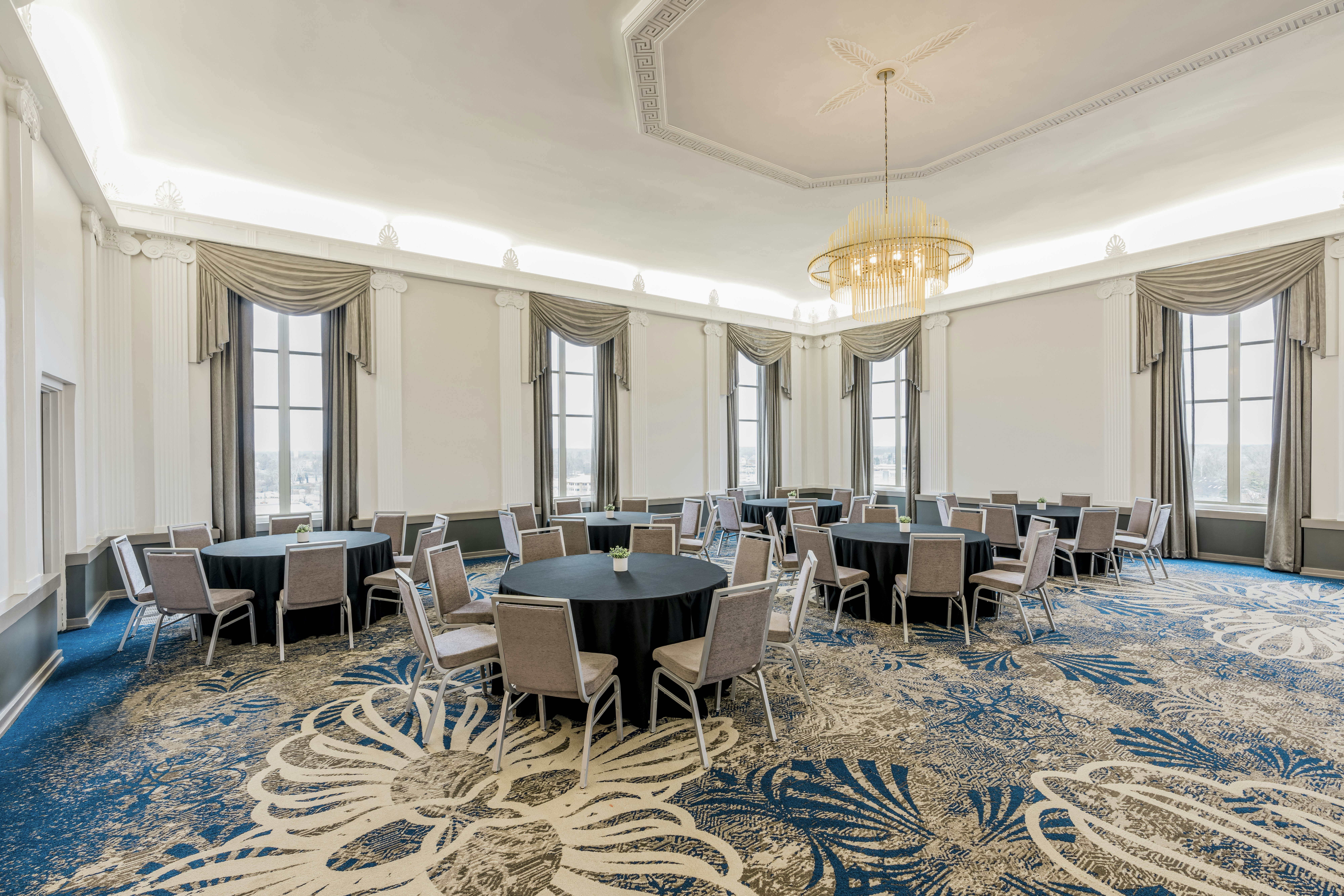 Hotel Elkhart, Tapestry Collection by Hilton