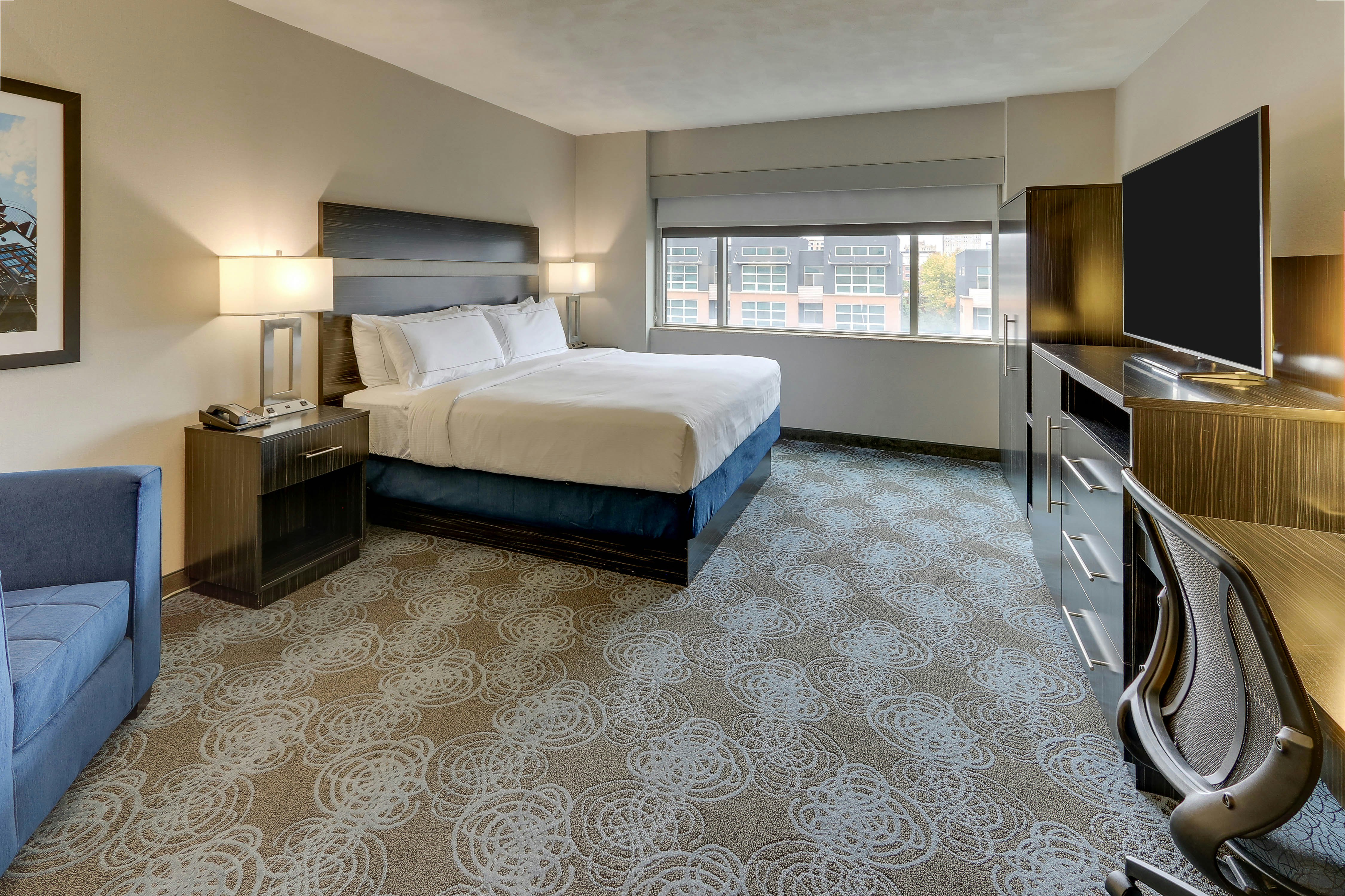 DoubleTree by Hilton St. Louis Forest Park