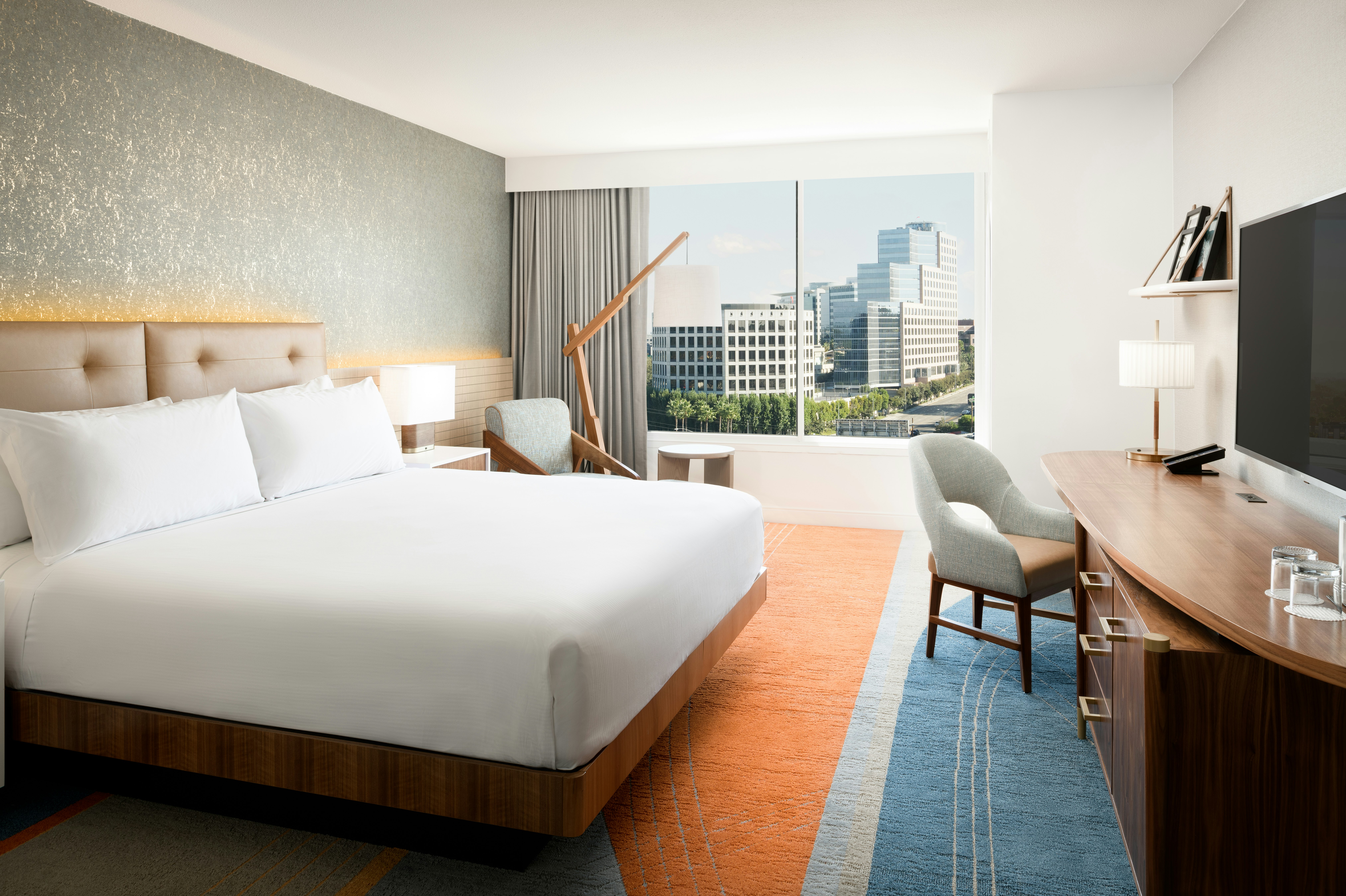 PREMIER KING HIGH FLOOR