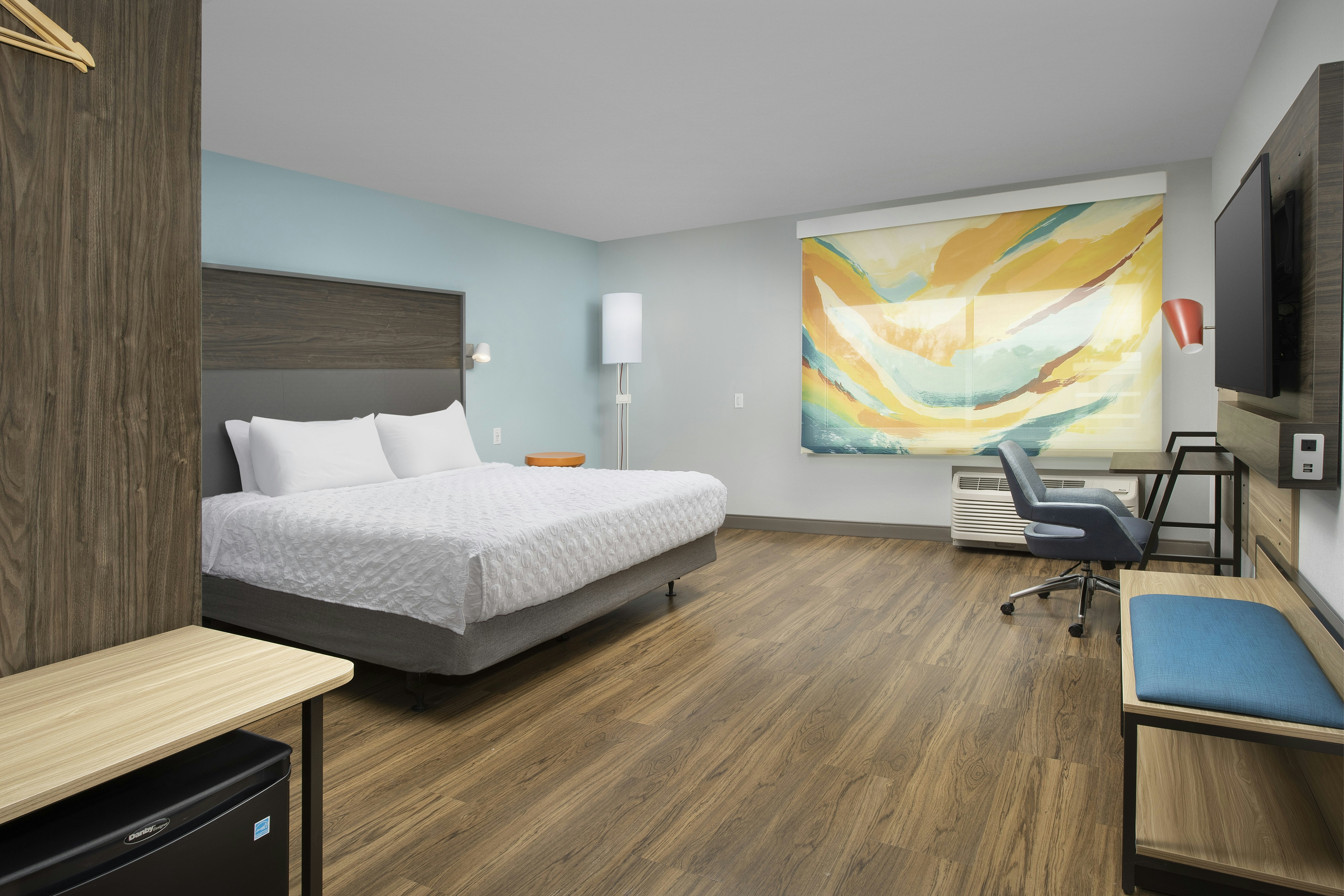 Tru by Hilton Beaufort