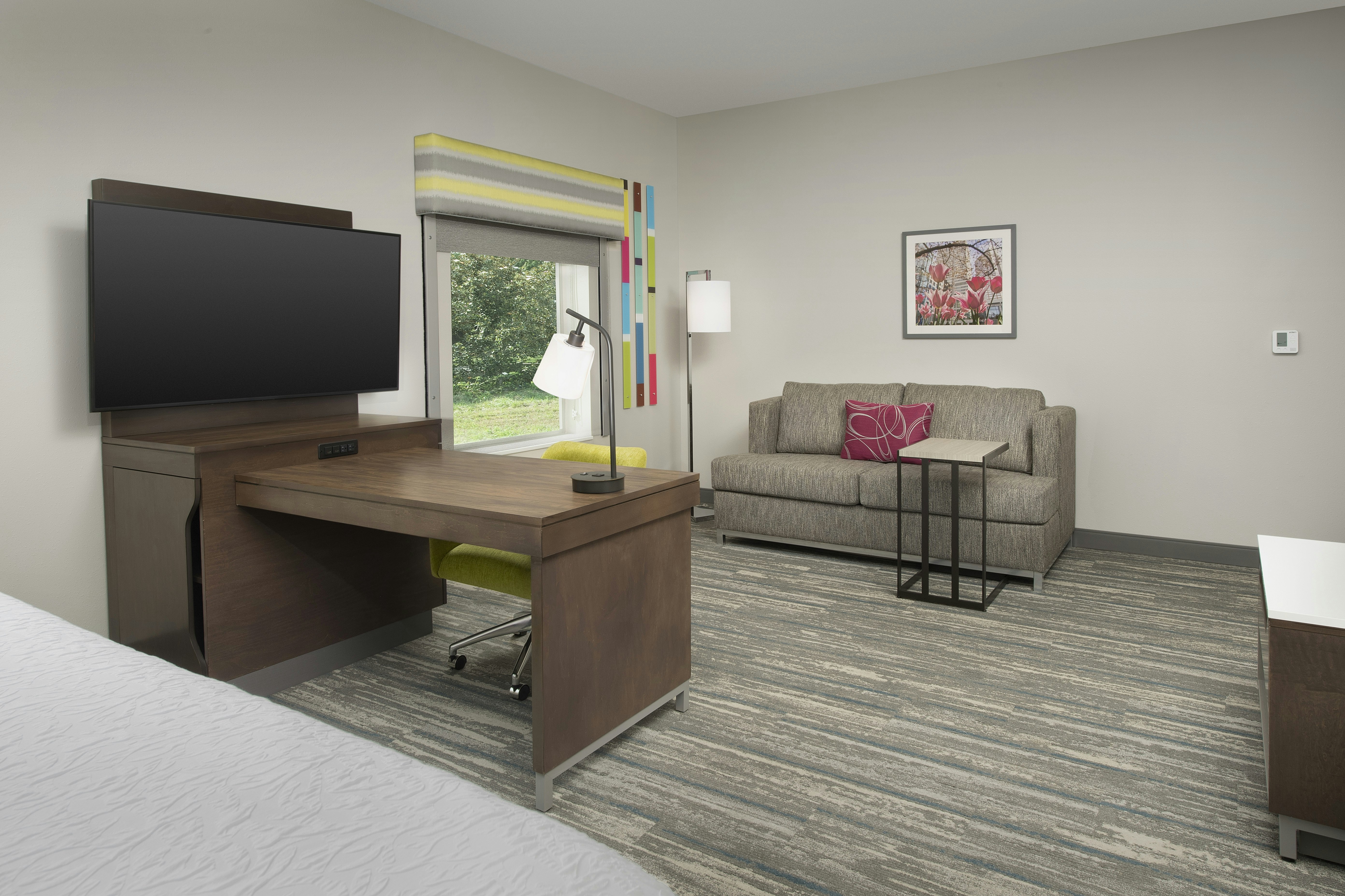 Hampton Inn & Suites Charlotte Airport Lake Pointe
