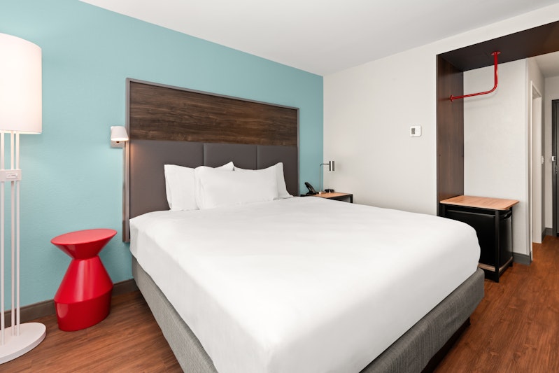 Tru by Hilton Portland Airport