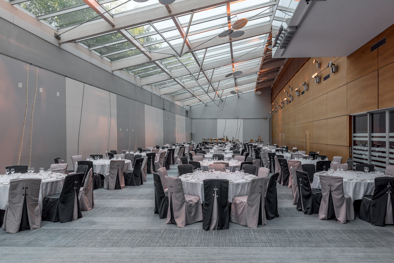 Hilton Geneva Hotel and Conference Ctr