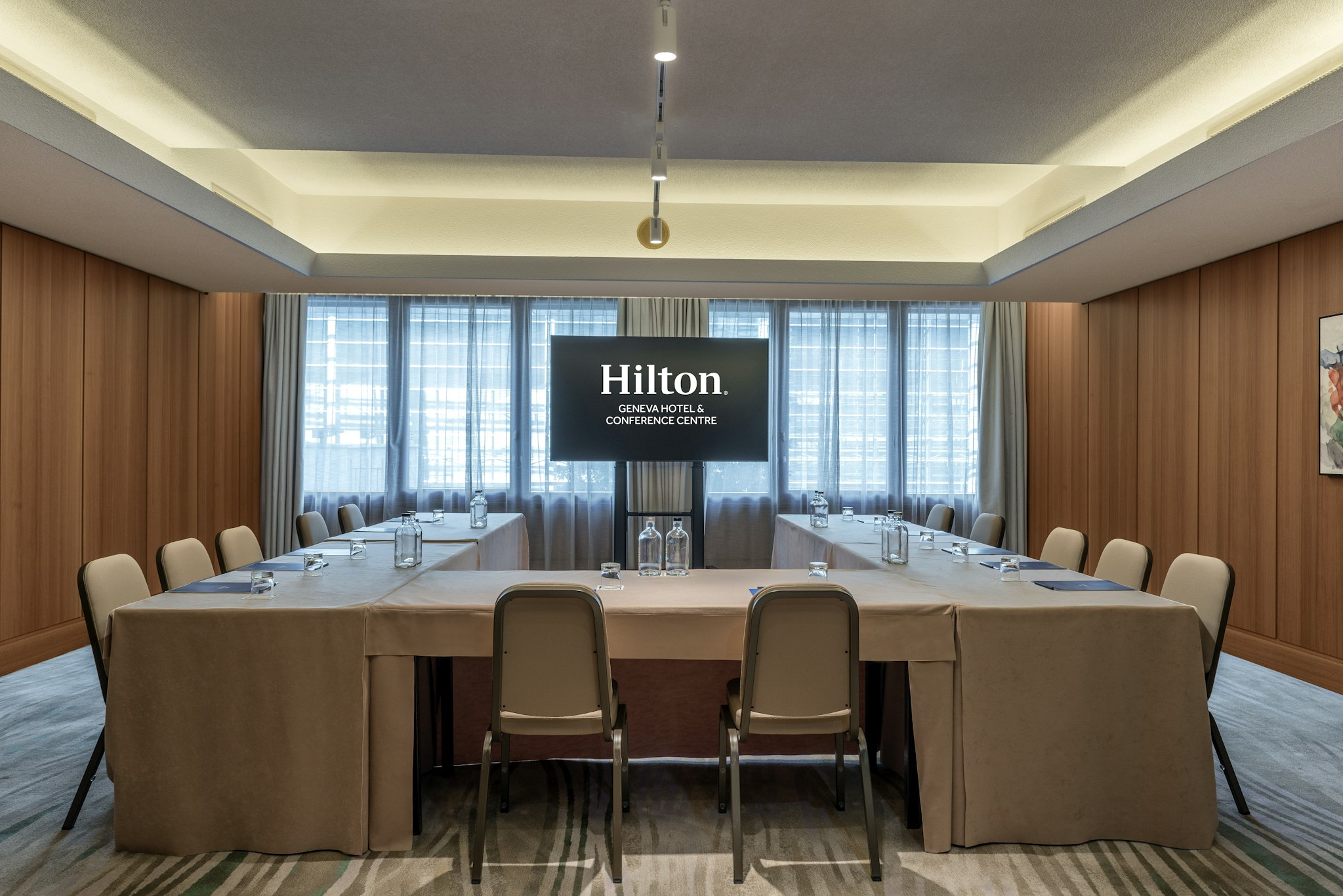 Hilton Geneva Hotel and Conference Ctr