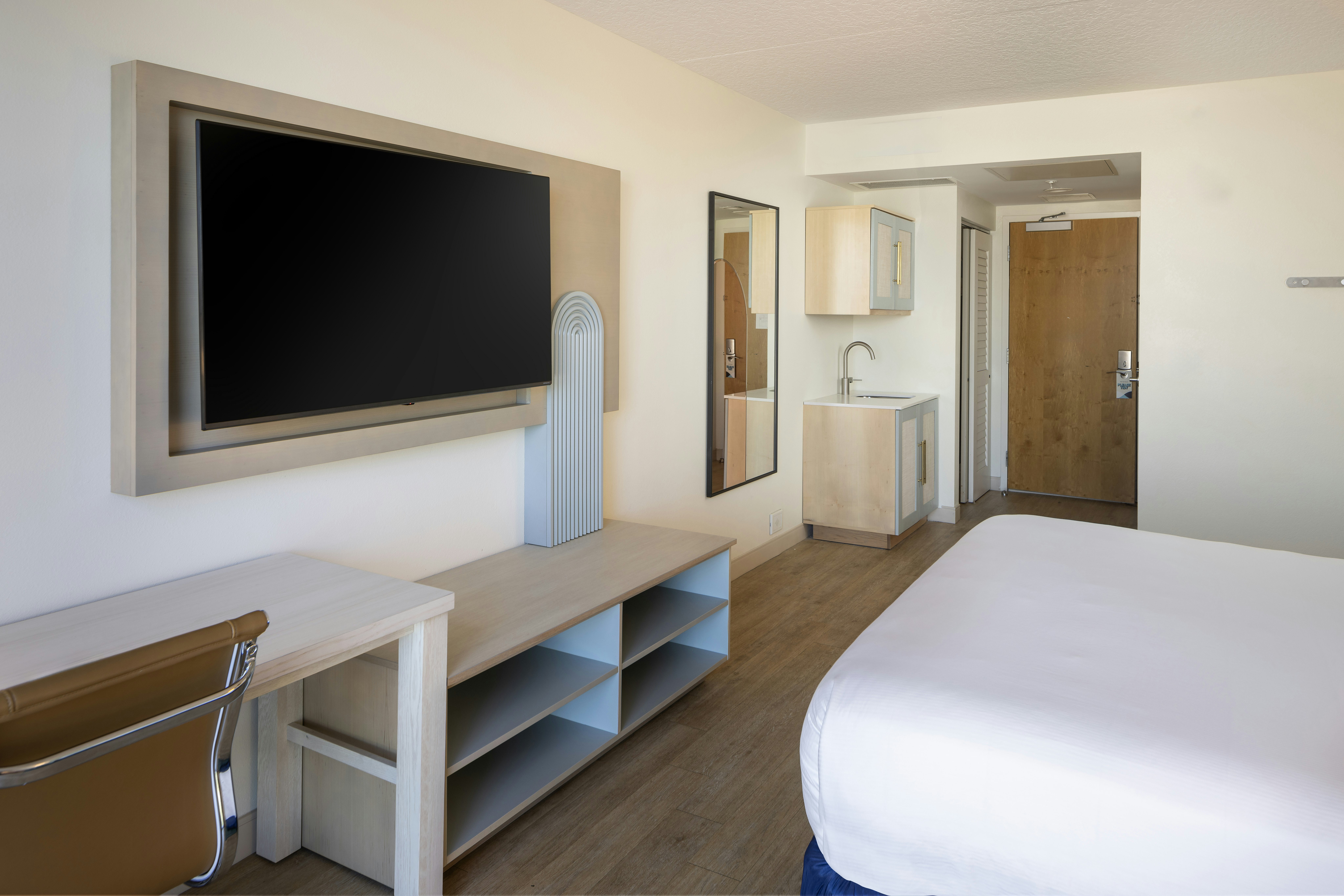 Hotel Dello Fort Lauderdale Airport, Tapestry Collection by Hilton