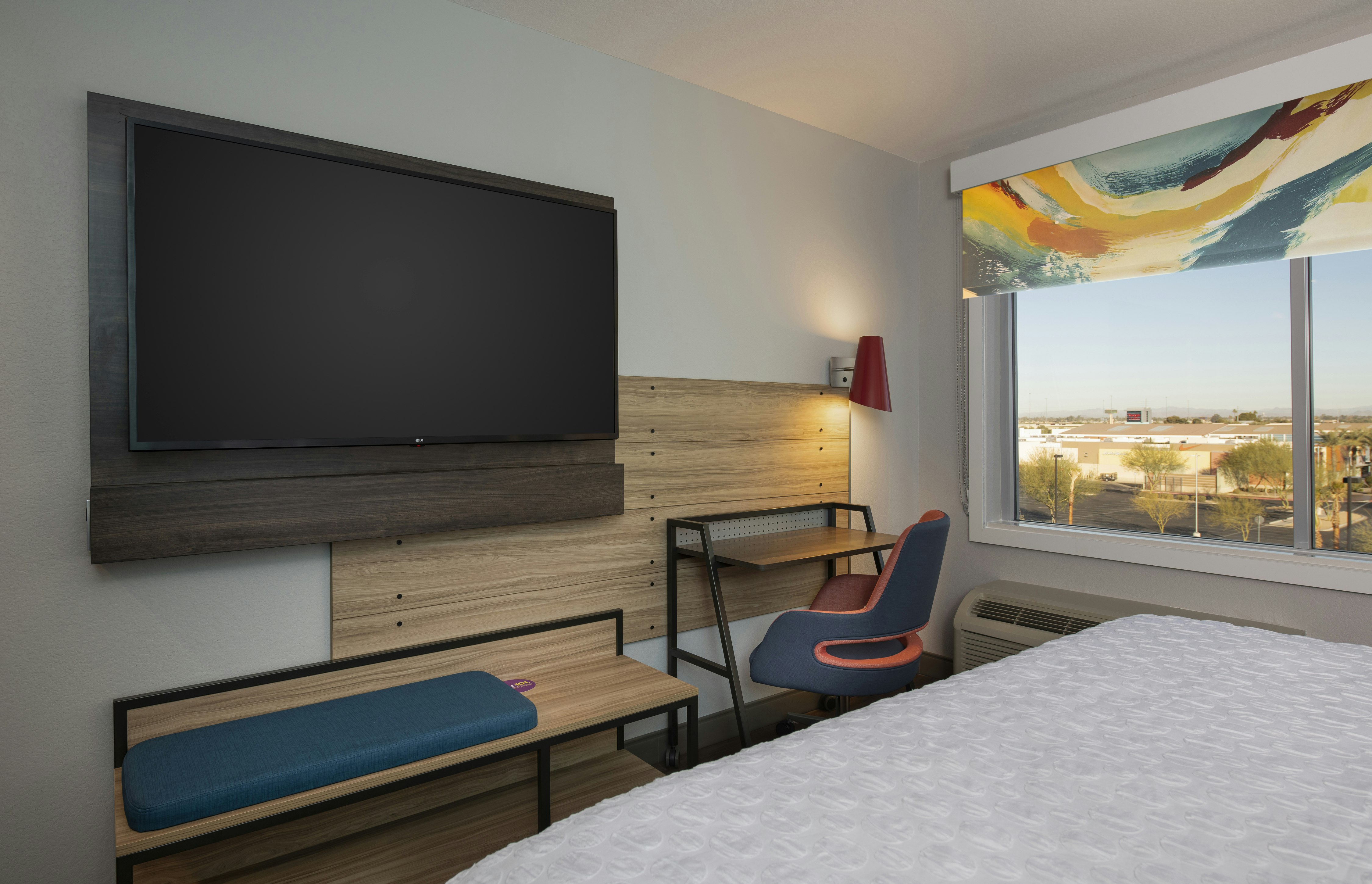 Tru by Hilton Phoenix Glendale Westgate