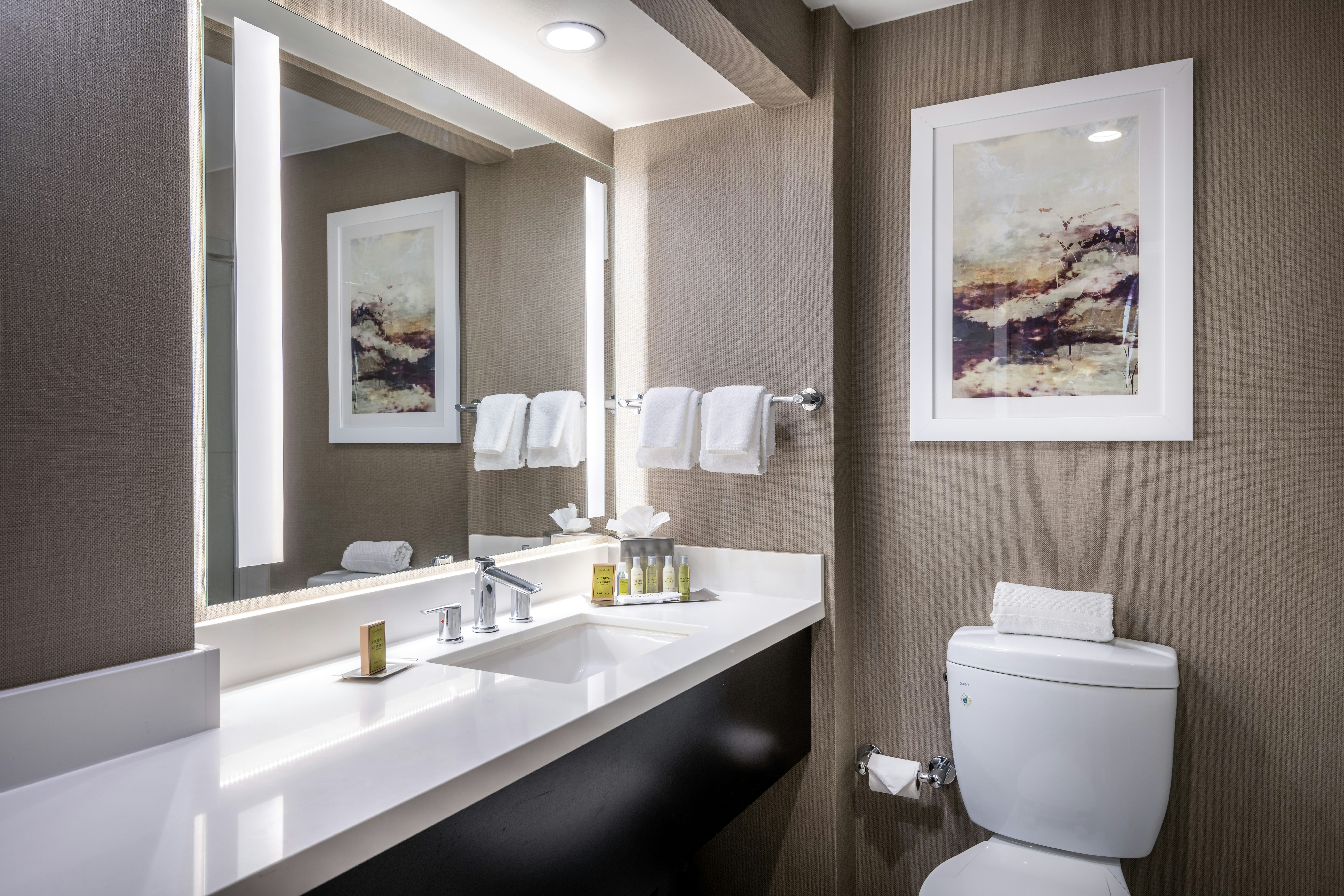 DoubleTree by Hilton Hotel Los Angeles – Norwalk