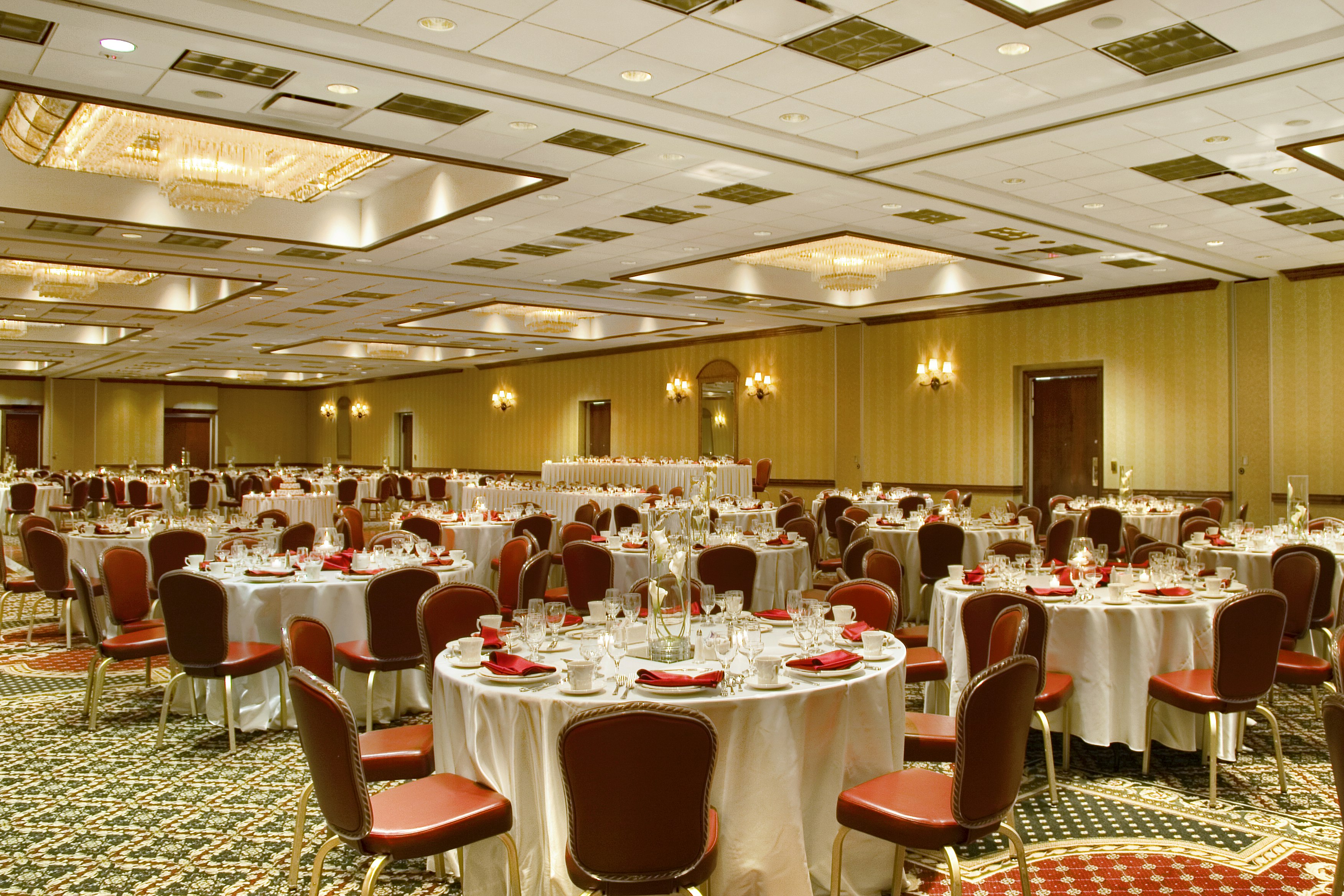 DoubleTree by Hilton Hotel Chicago – Alsip