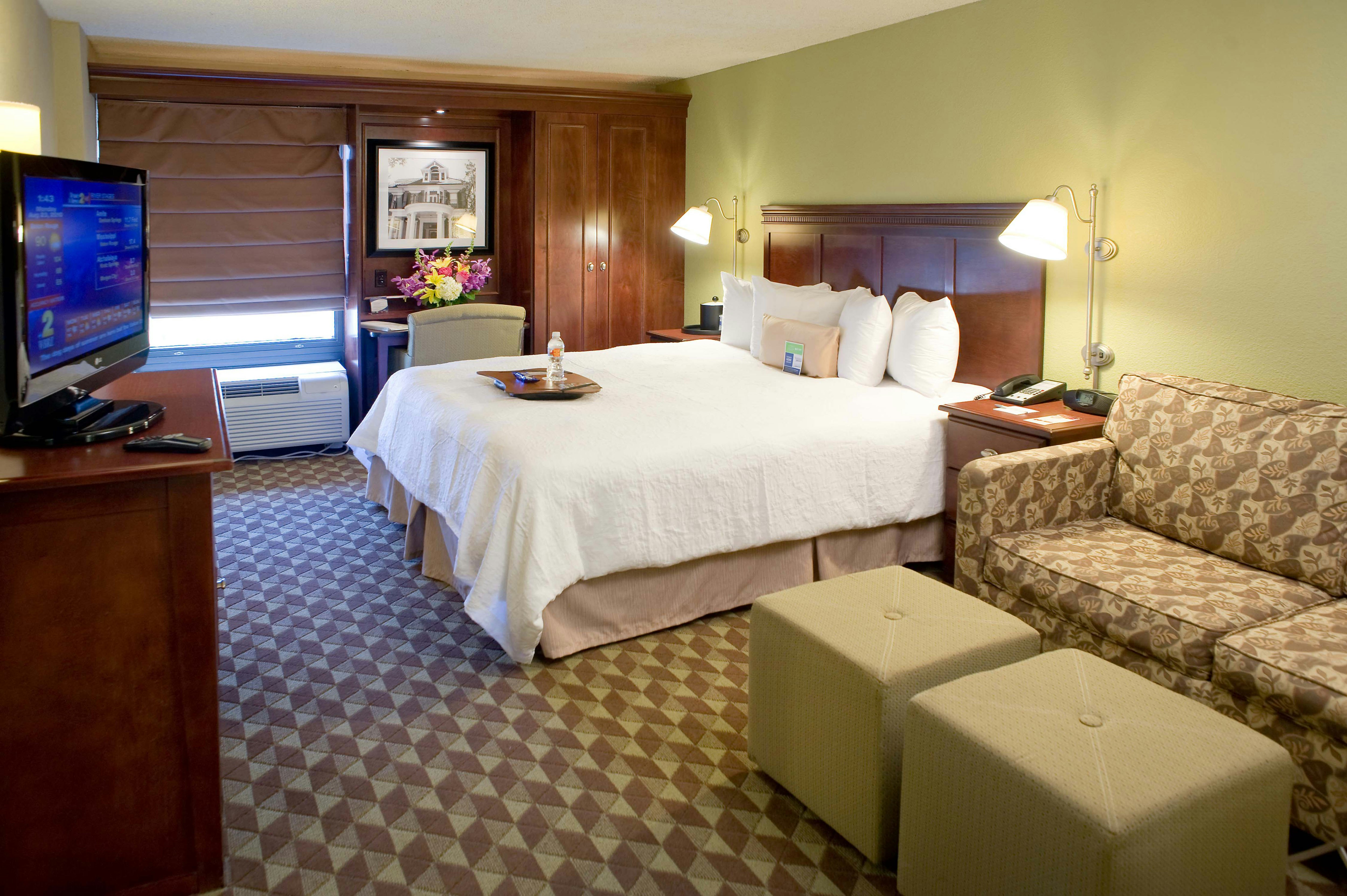 Hampton Inn by Hilton Baton Rouge-I-10 & College Dr.