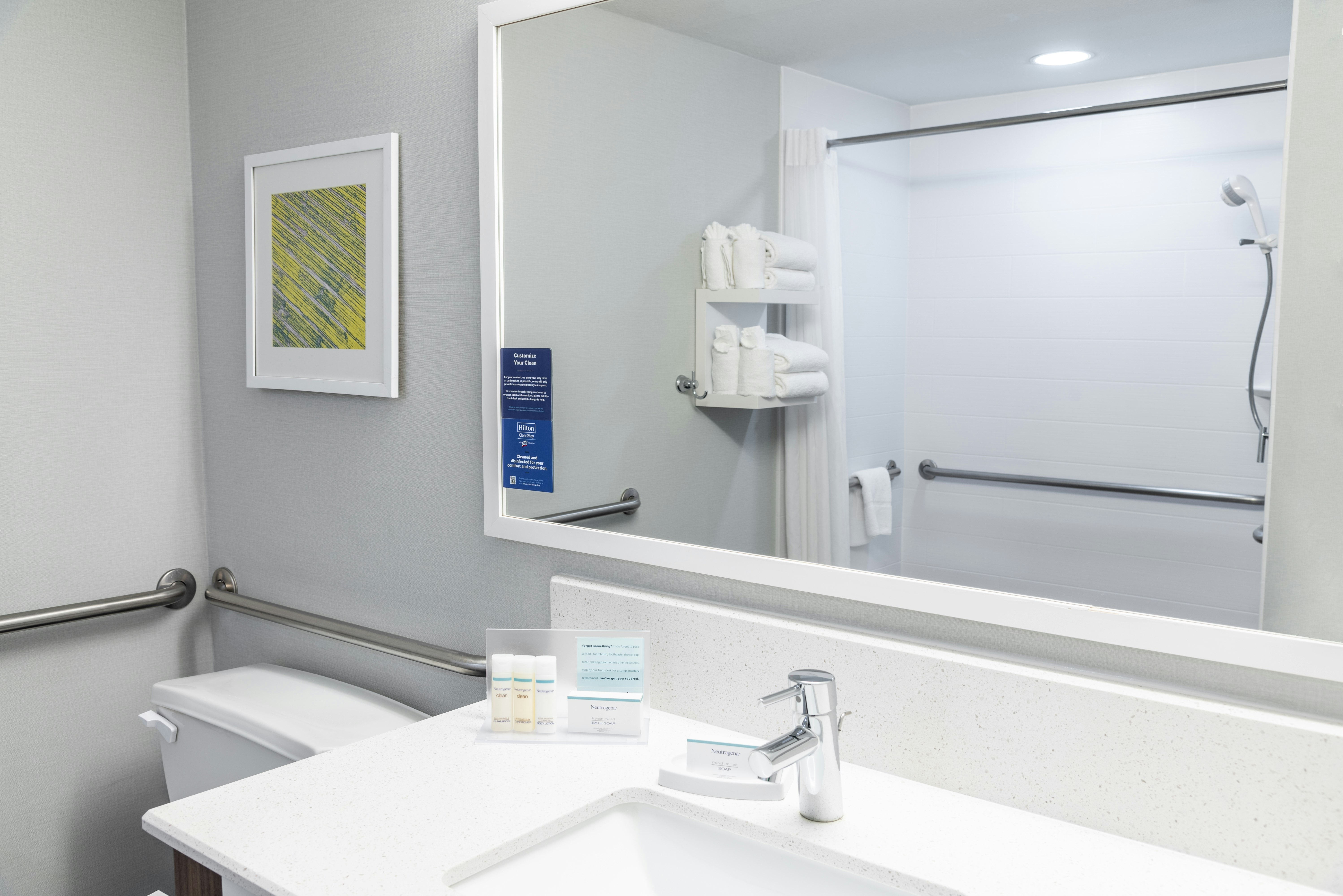 1 KNG ACCESSIBLE TUB NS