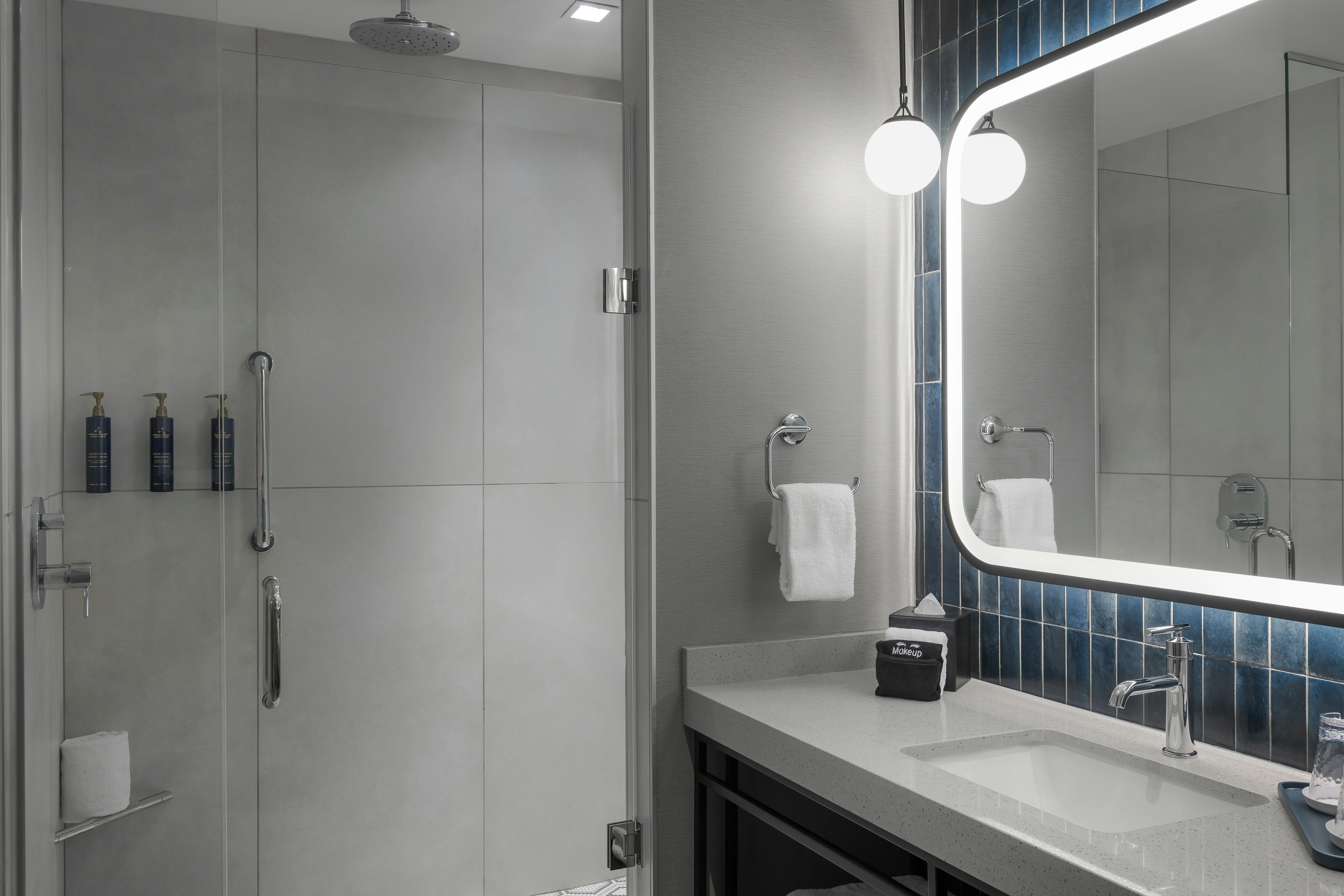 Hotel Avail Rogers, Tapestry Collection by Hilton
