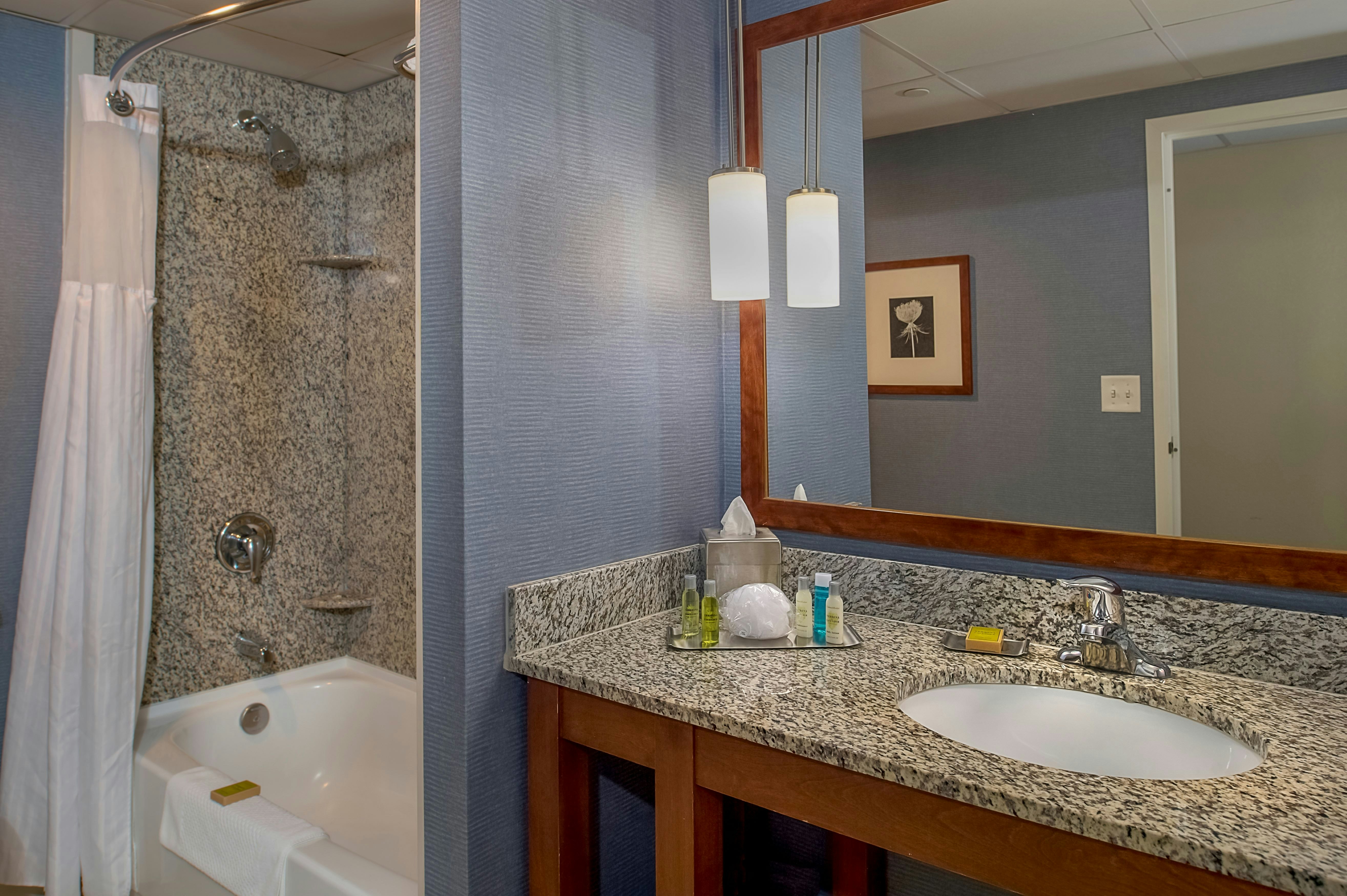 DoubleTree by Hilton Hotel St. Louis – Westport