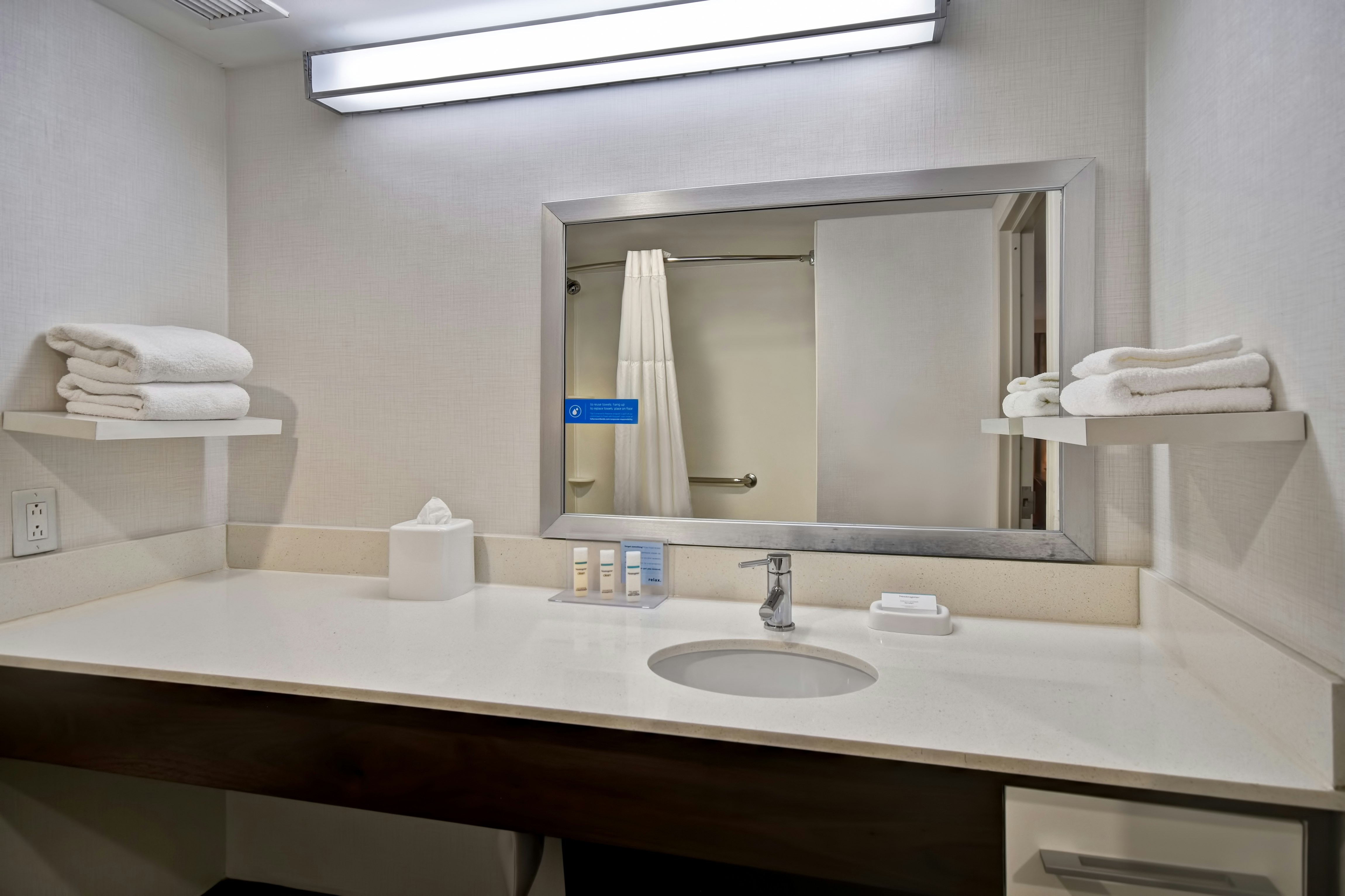 Hampton Inn New York-JFK