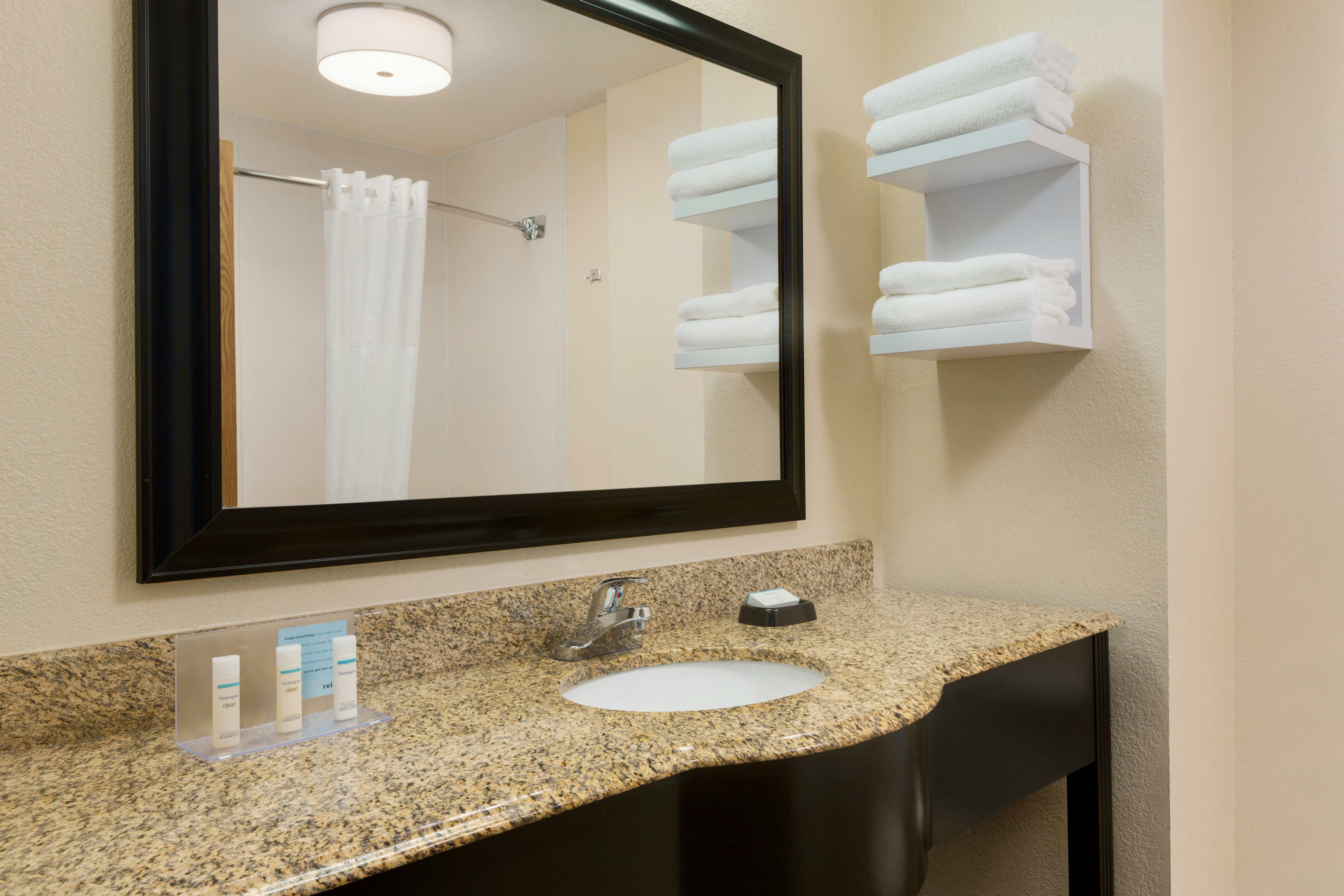 Hampton Inn & Suites Houston/Clear Lake-NASA Area