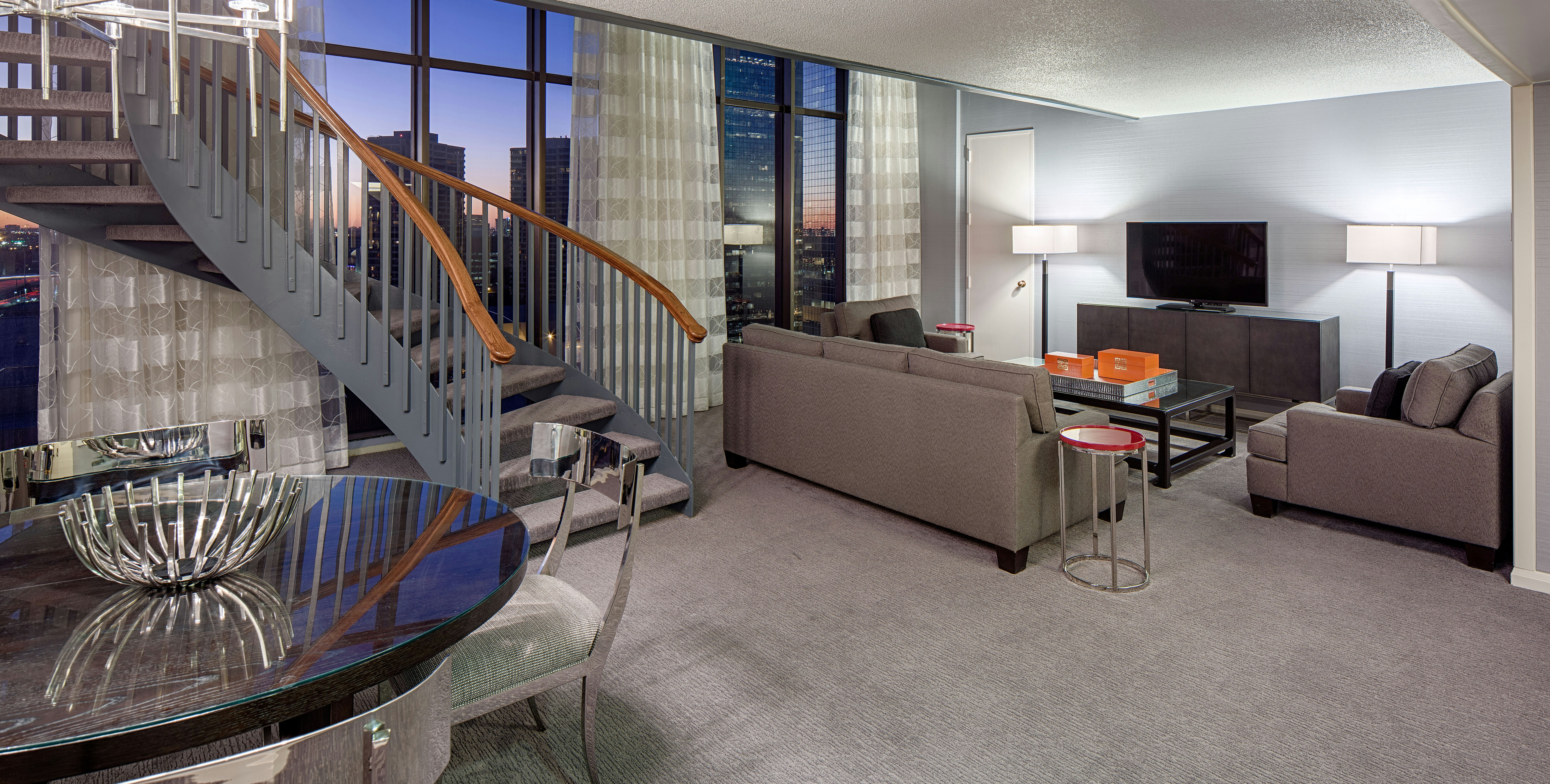 DoubleTree by Hilton Hotel Houston – Greenway Plaza