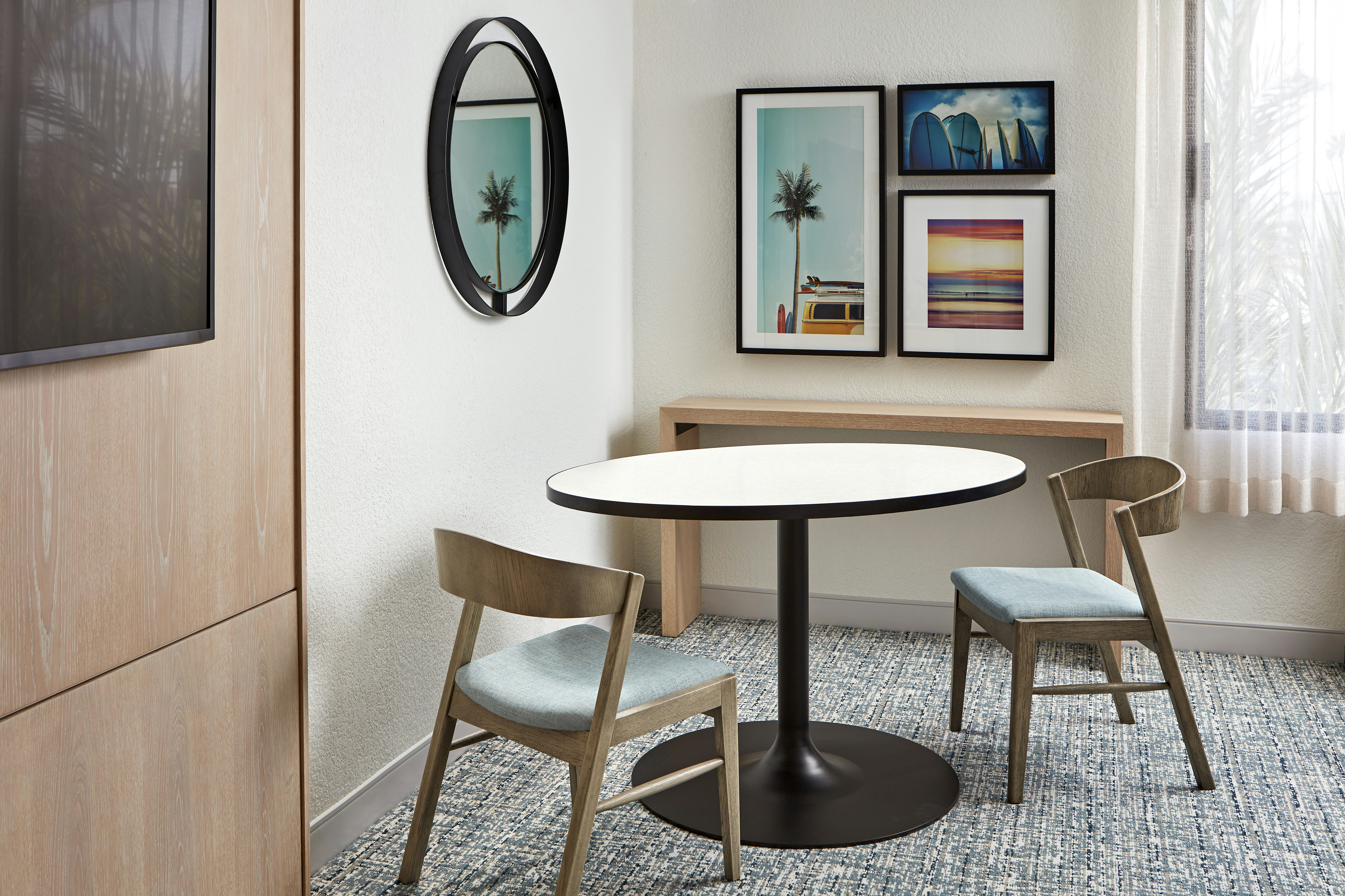 Hotel MdR Marina del Rey – a DoubleTree by Hilton