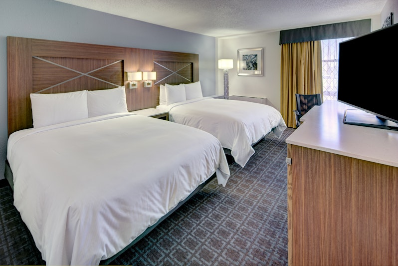 DoubleTree by Hilton Hotel Milwaukee Downtown