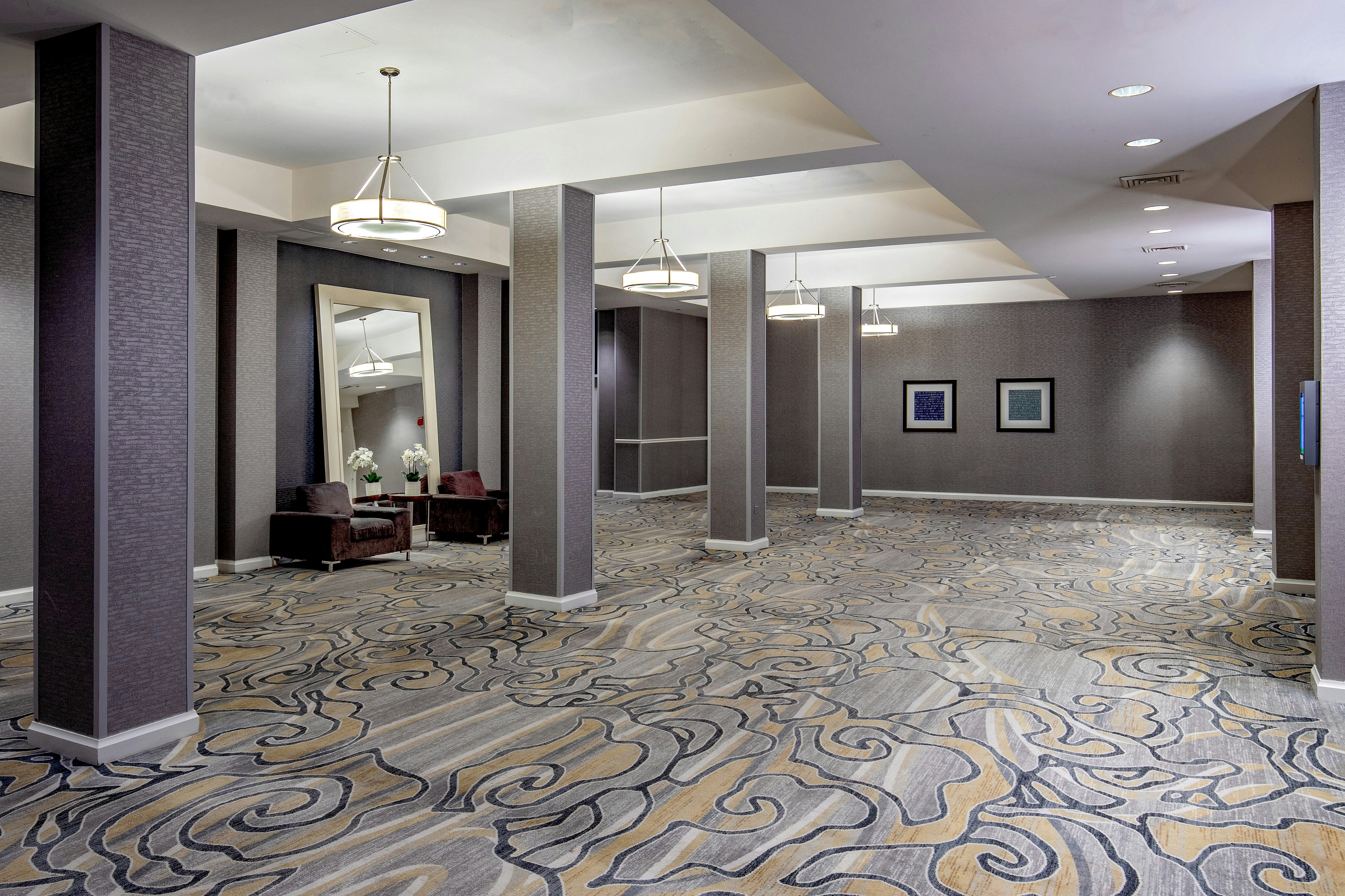 DoubleTree by Hilton Chicago – North Shore Conference Center