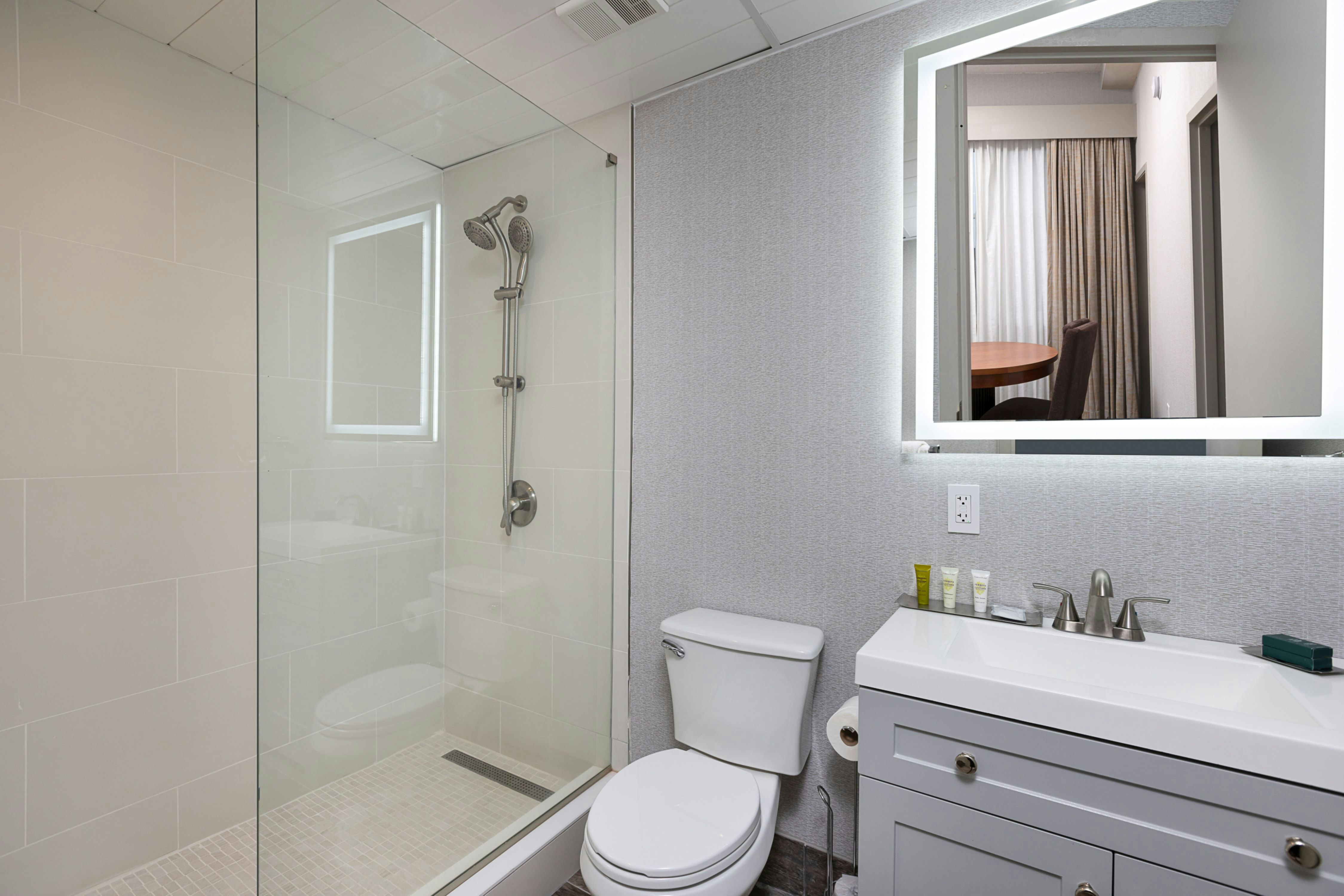 Inn At The Colonnade Baltimore – a DoubleTree by Hilton
