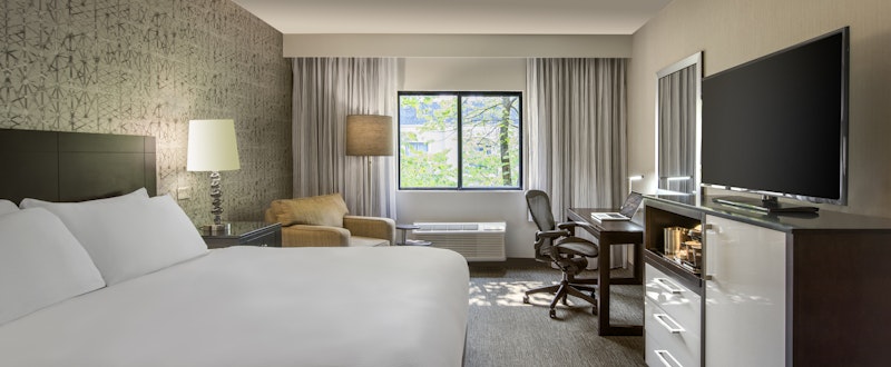 DoubleTree by Hilton Chicago Wood Dale – Elk Grove