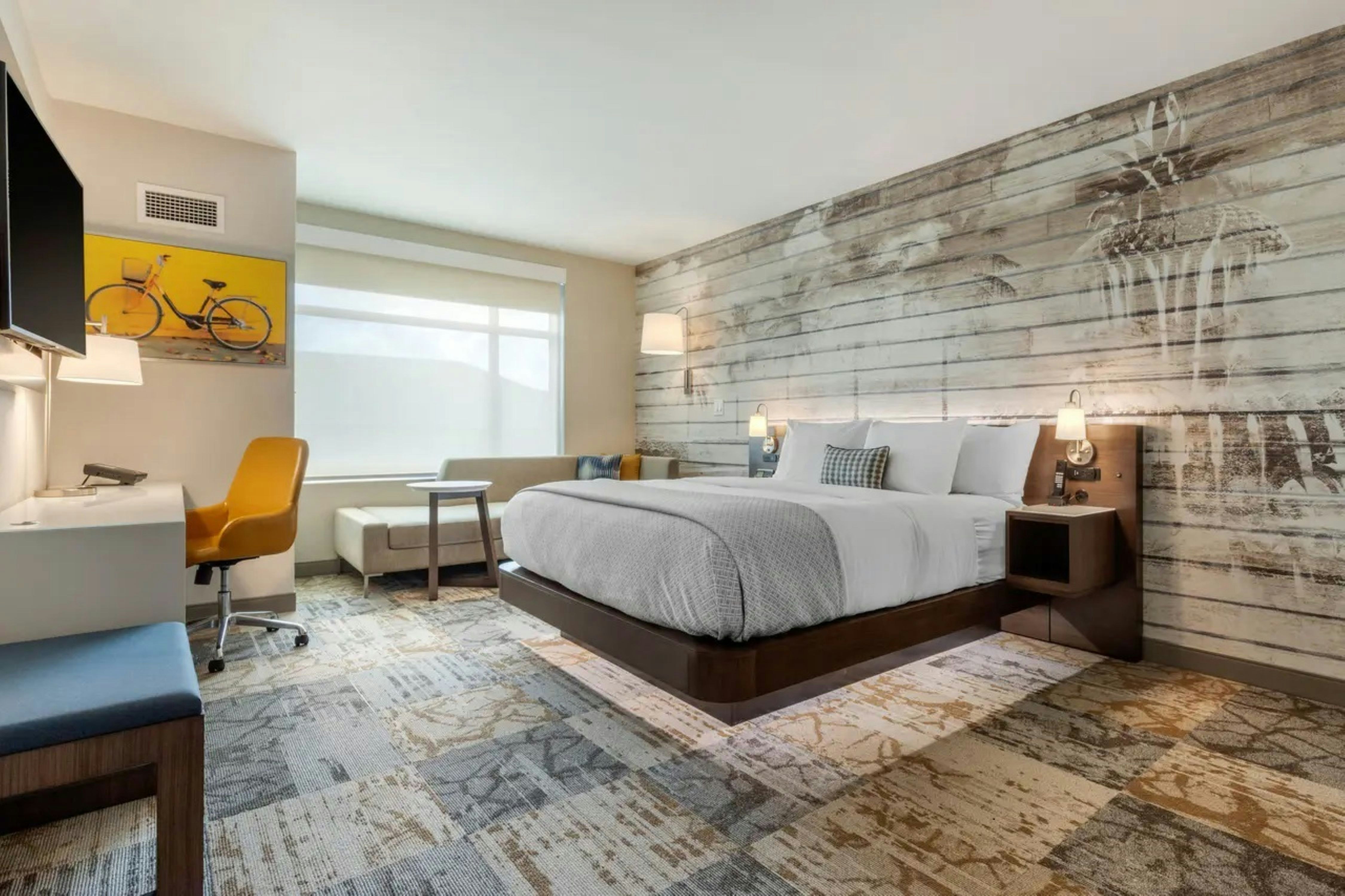 DoubleTree by Hilton Charleston Riverview