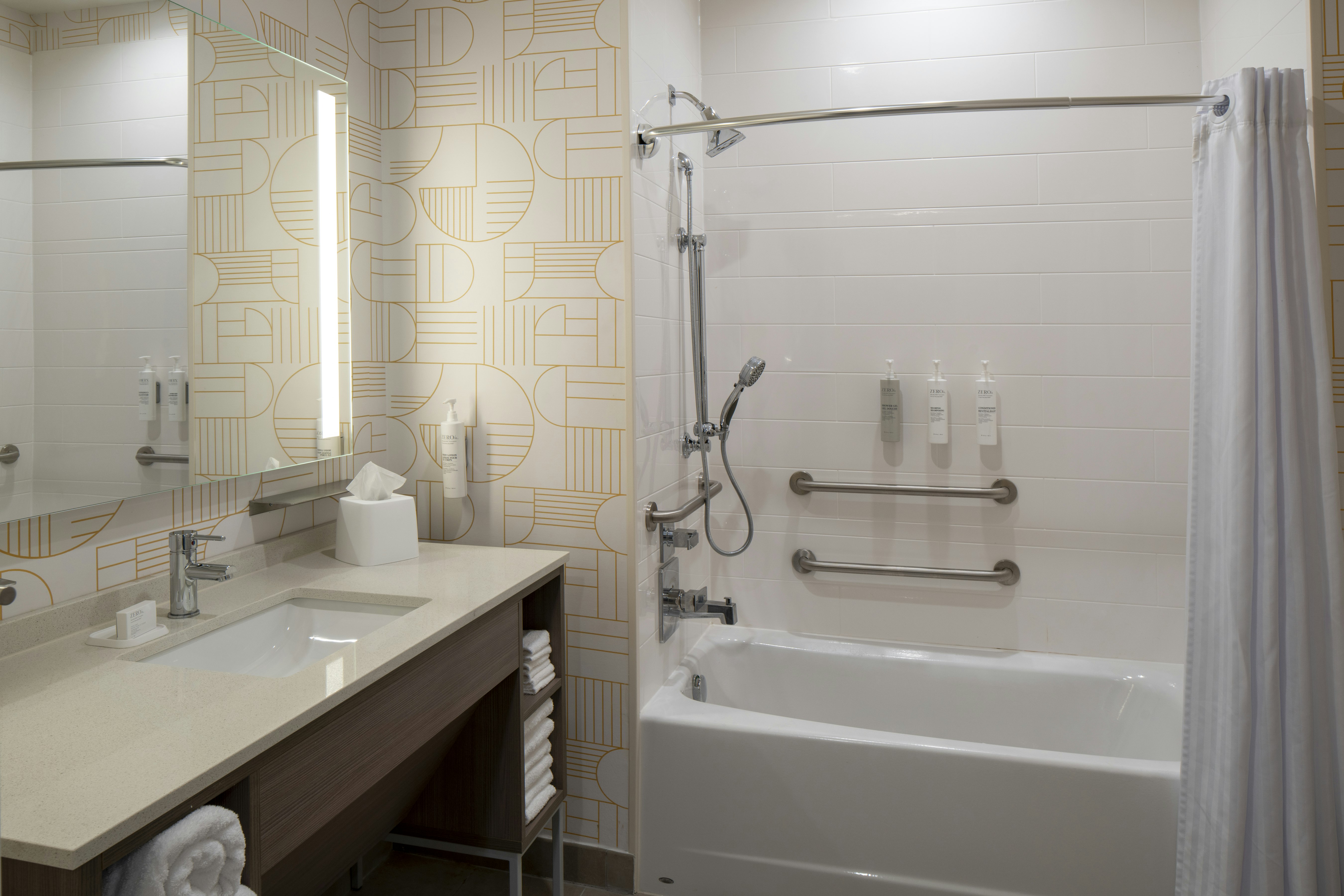 1KG ACC TUB STUDIO SUITE