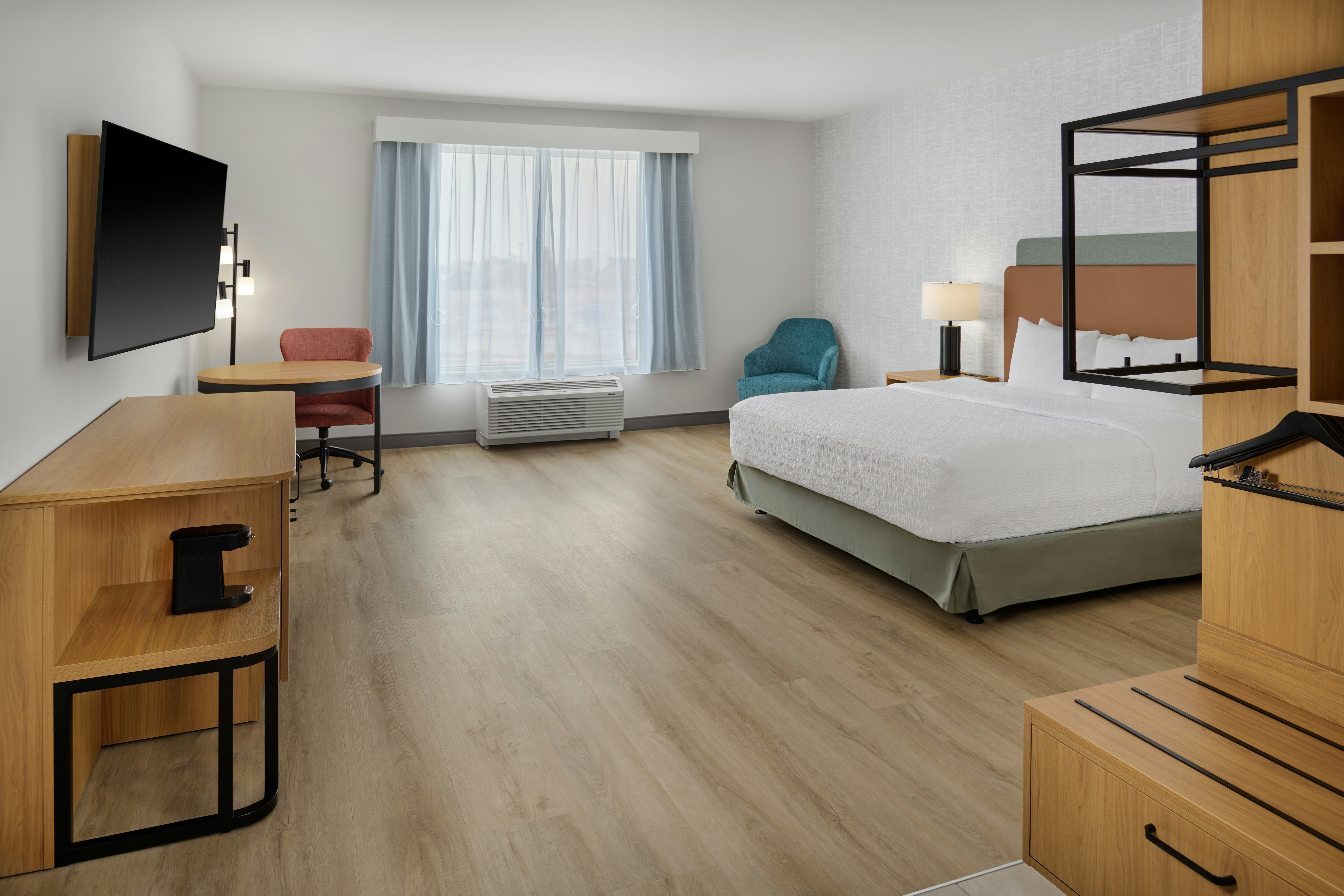 Hampton Inn by Hilton Midland West