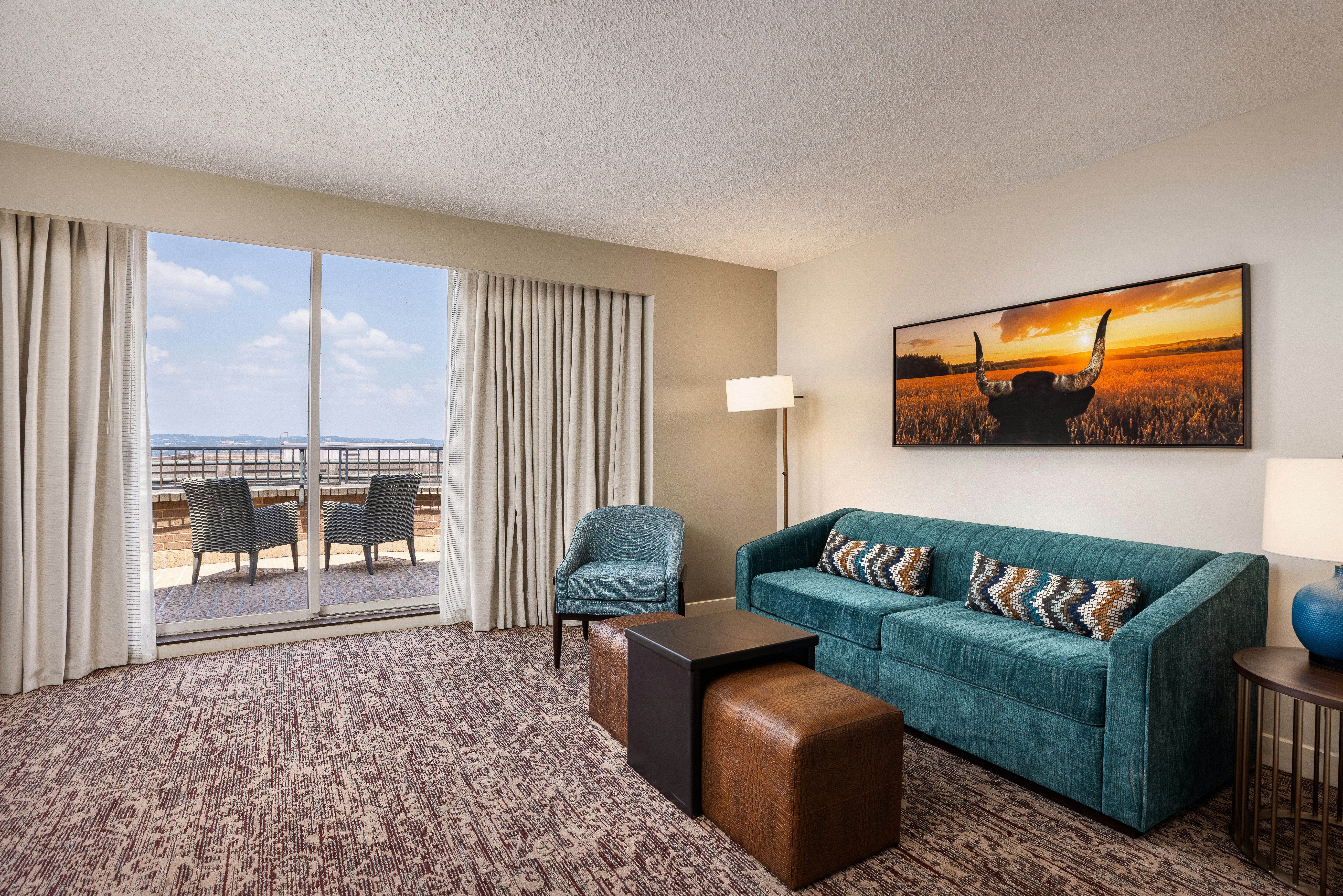 1KG 1BDRM PENTHOUSE NO SMK