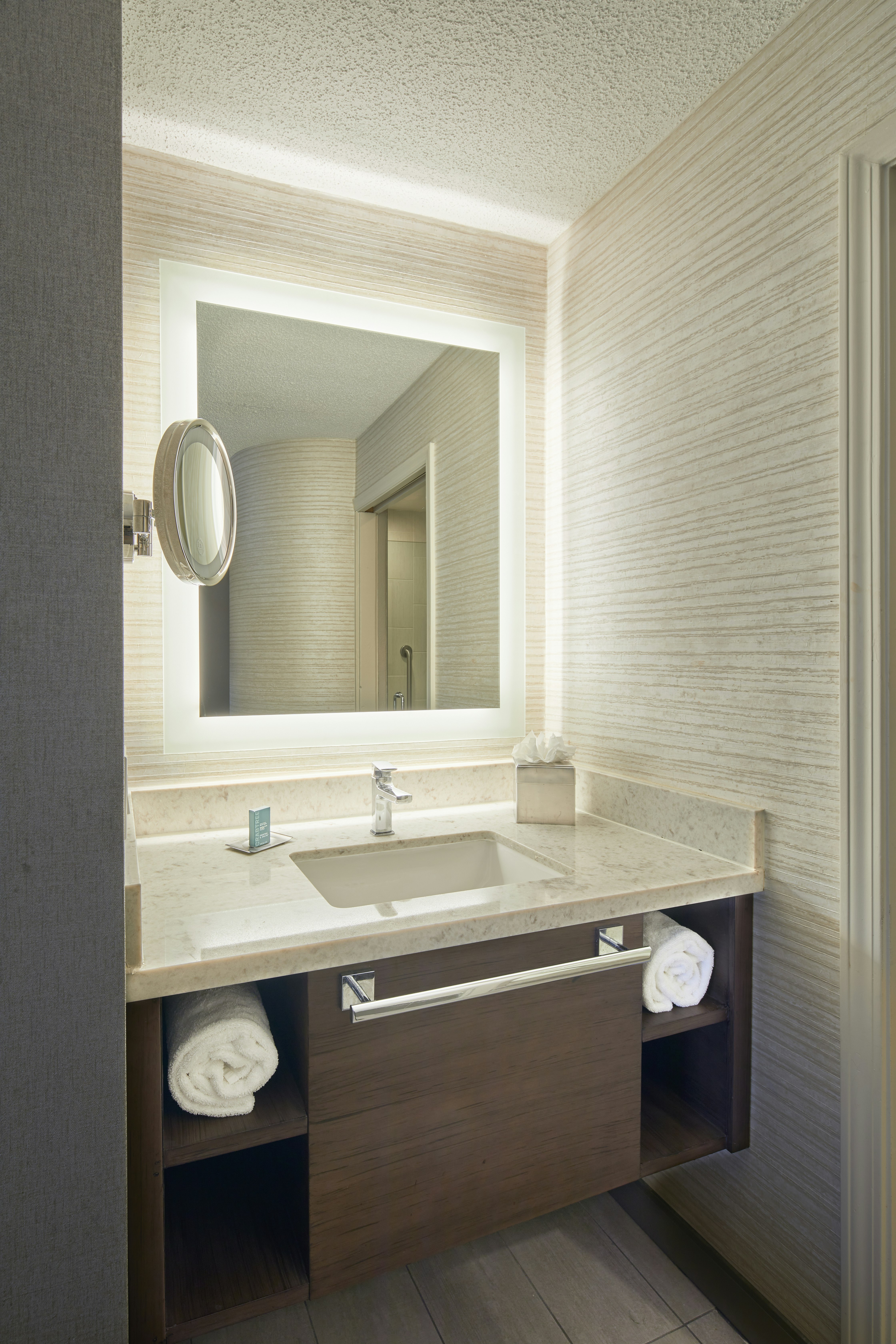 DoubleTree by Hilton Hotel Atlanta-Alpharetta