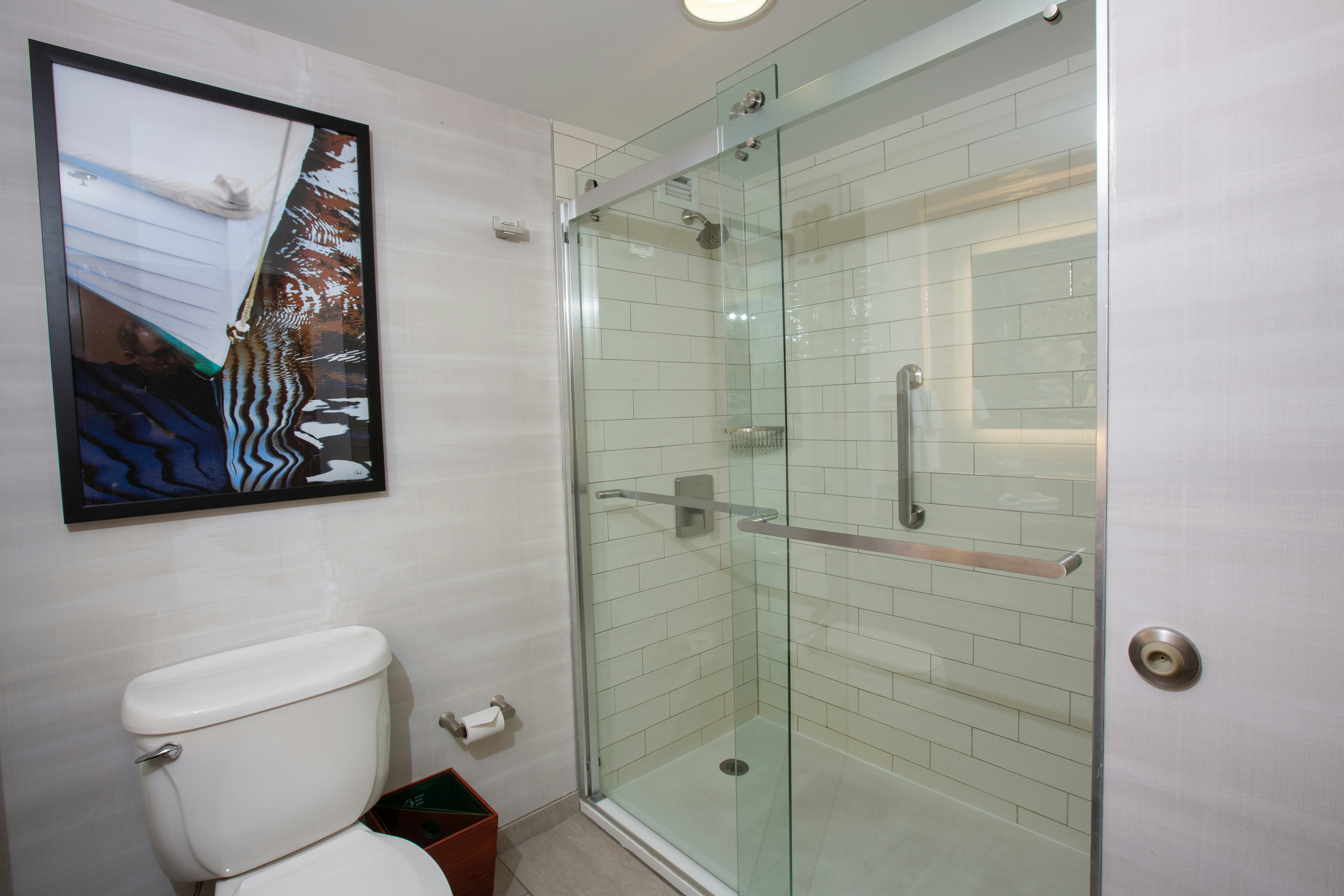 DoubleTree by Hilton Hotel Bay City-Riverfront